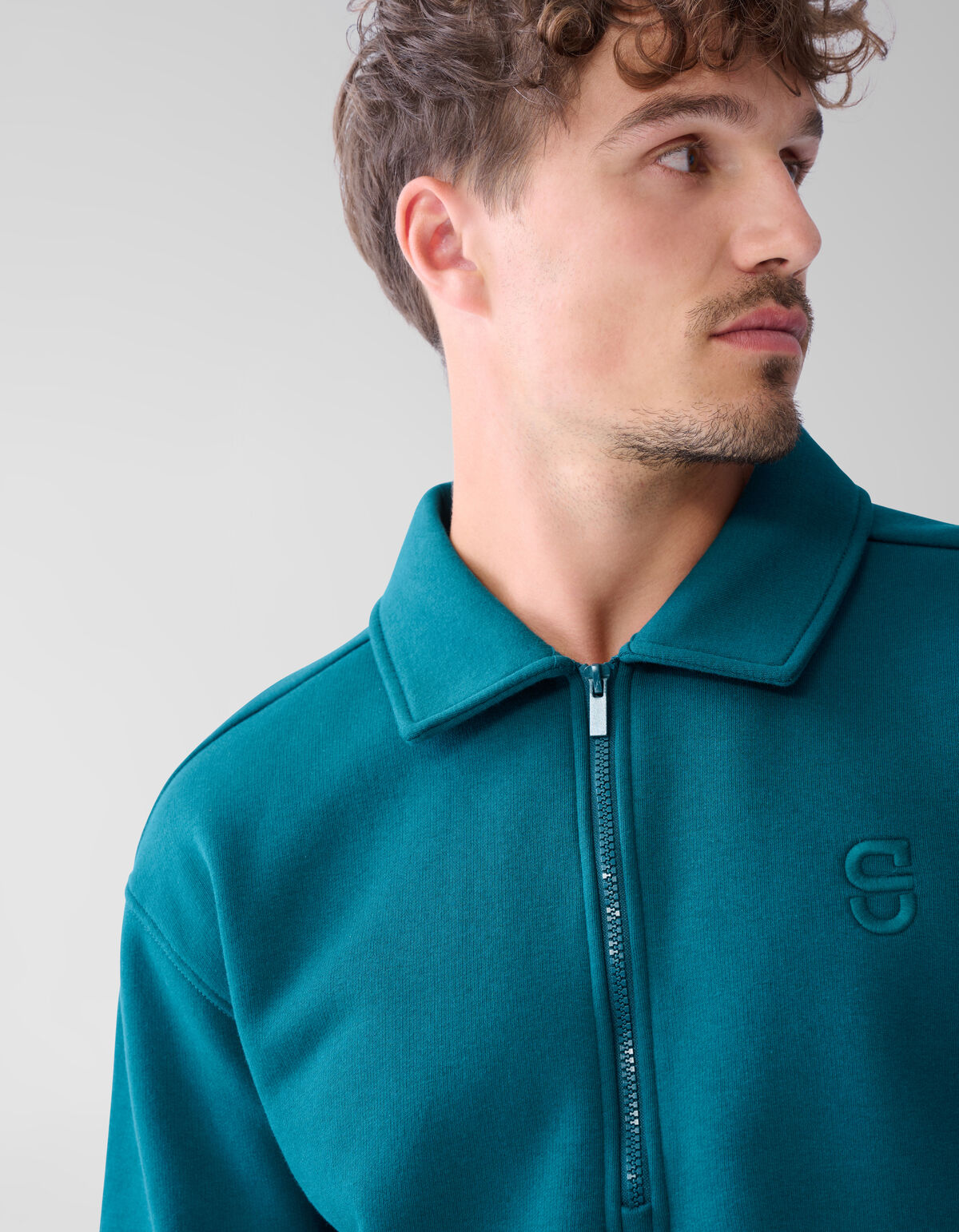 Zip Badge Pullover Dunkelgrün SHOEBY MEN