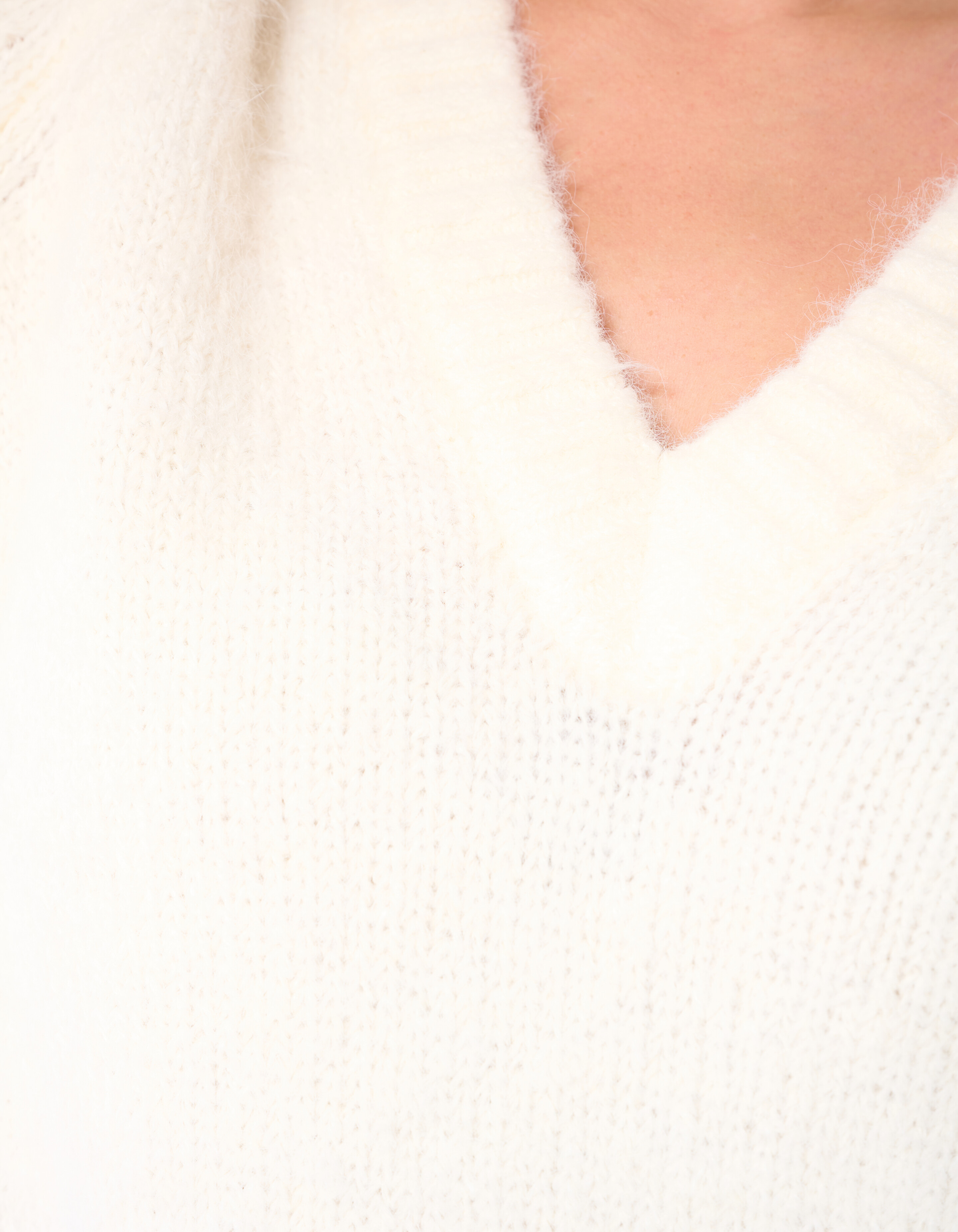 Oversized V-Ausschnitt Strickpullover Wei&szlig; SHOEBY WOMEN