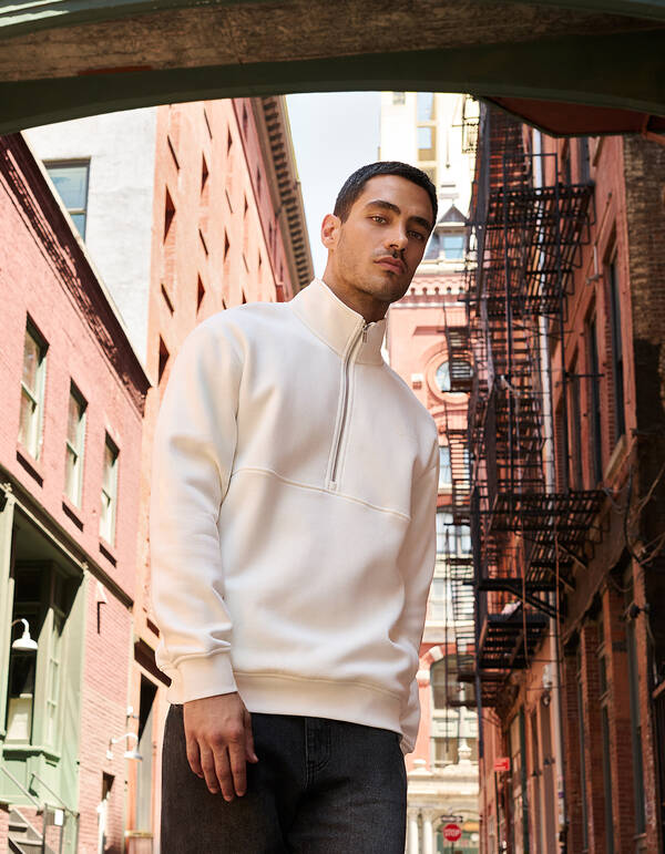 Pullover mit halbem Reißverschluss in Off White SHOEBY MEN