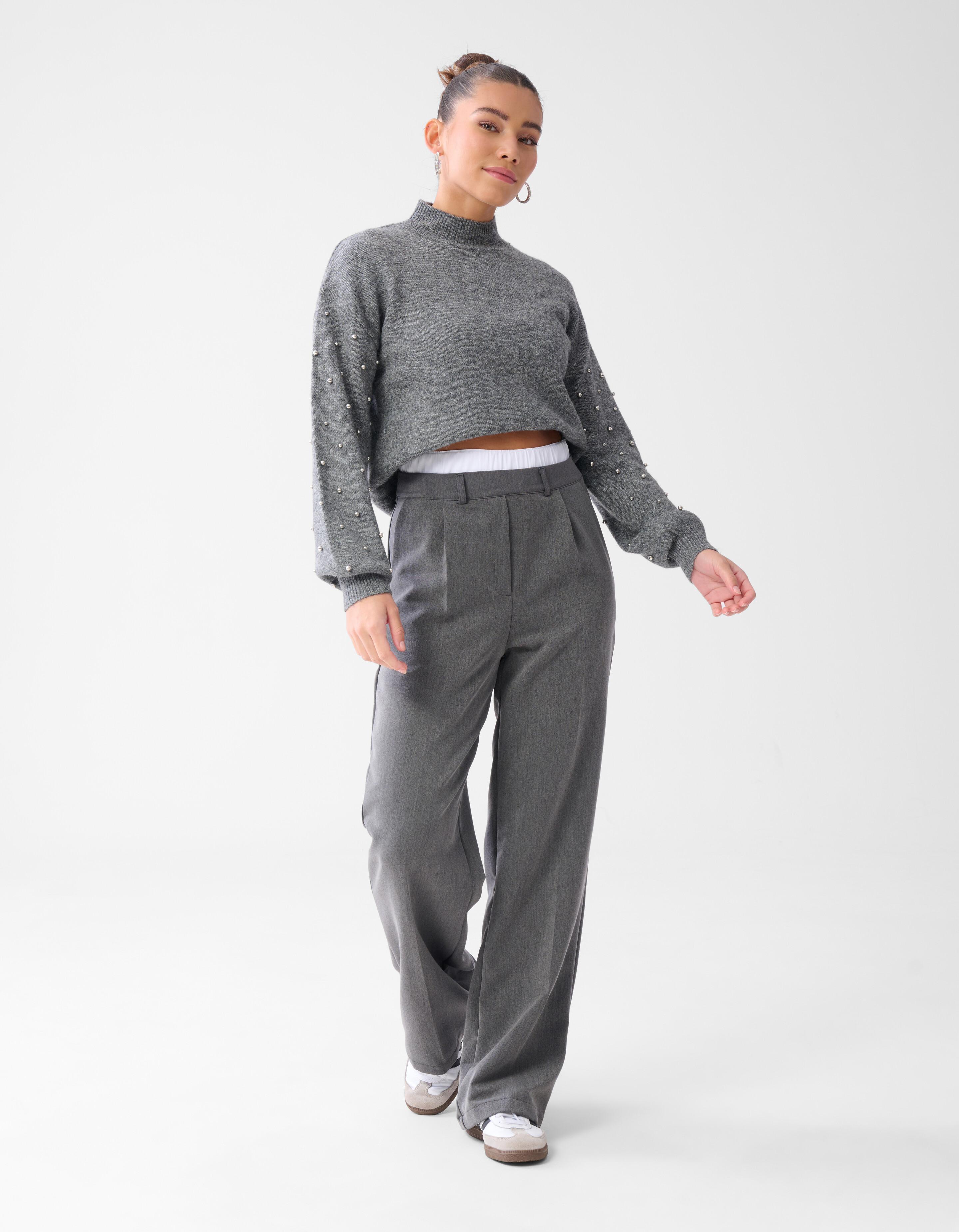 Pullover mit Nietenärmeln Grau SHOEBY WOMEN