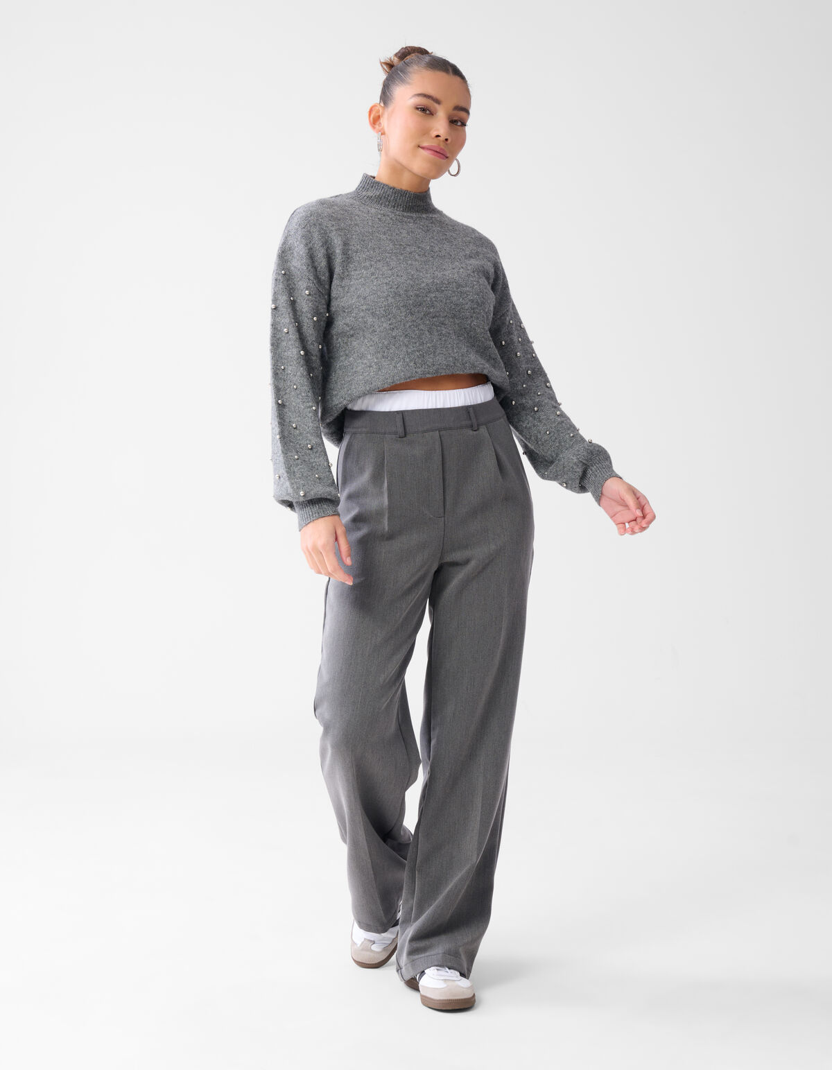 Pullover mit Nietenärmeln Grau SHOEBY WOMEN