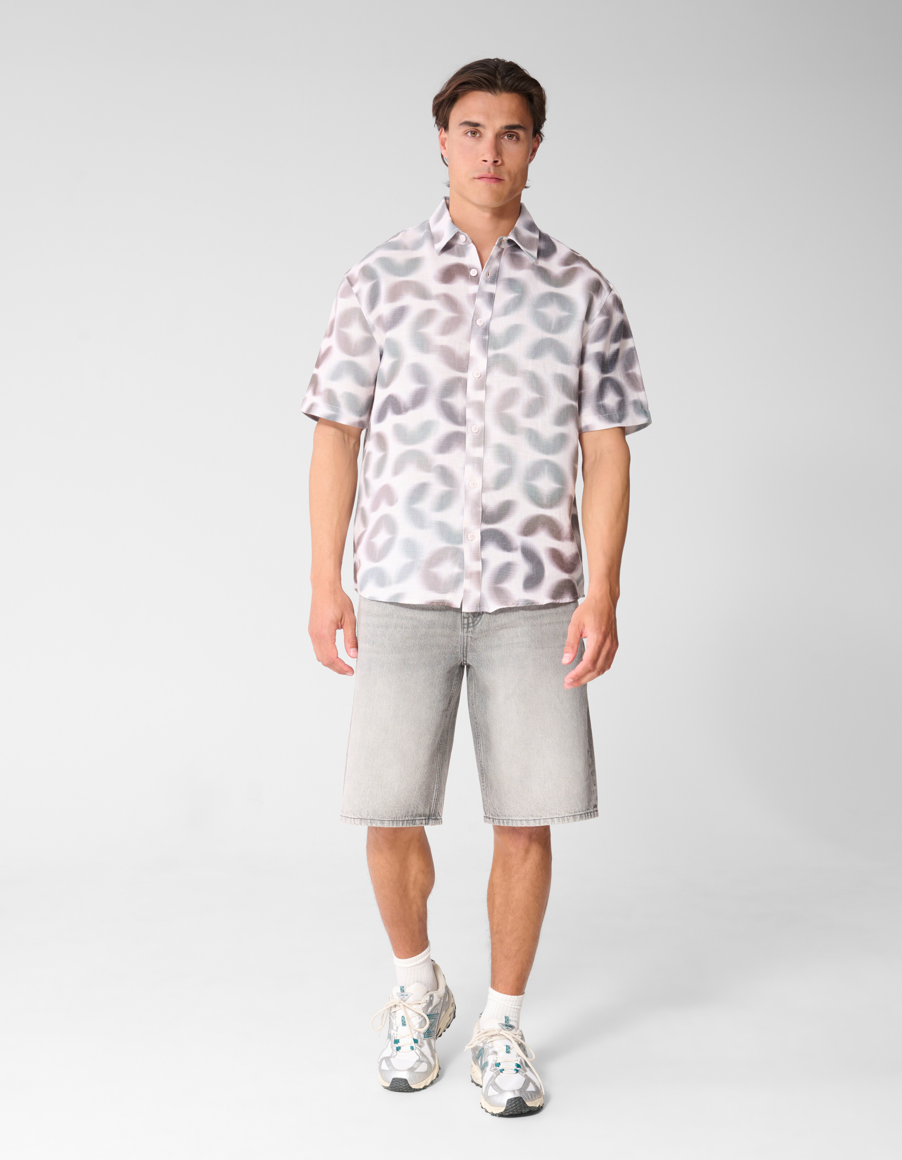 Graphic Spark Print Hemd Hellgrau SHOEBY MEN
