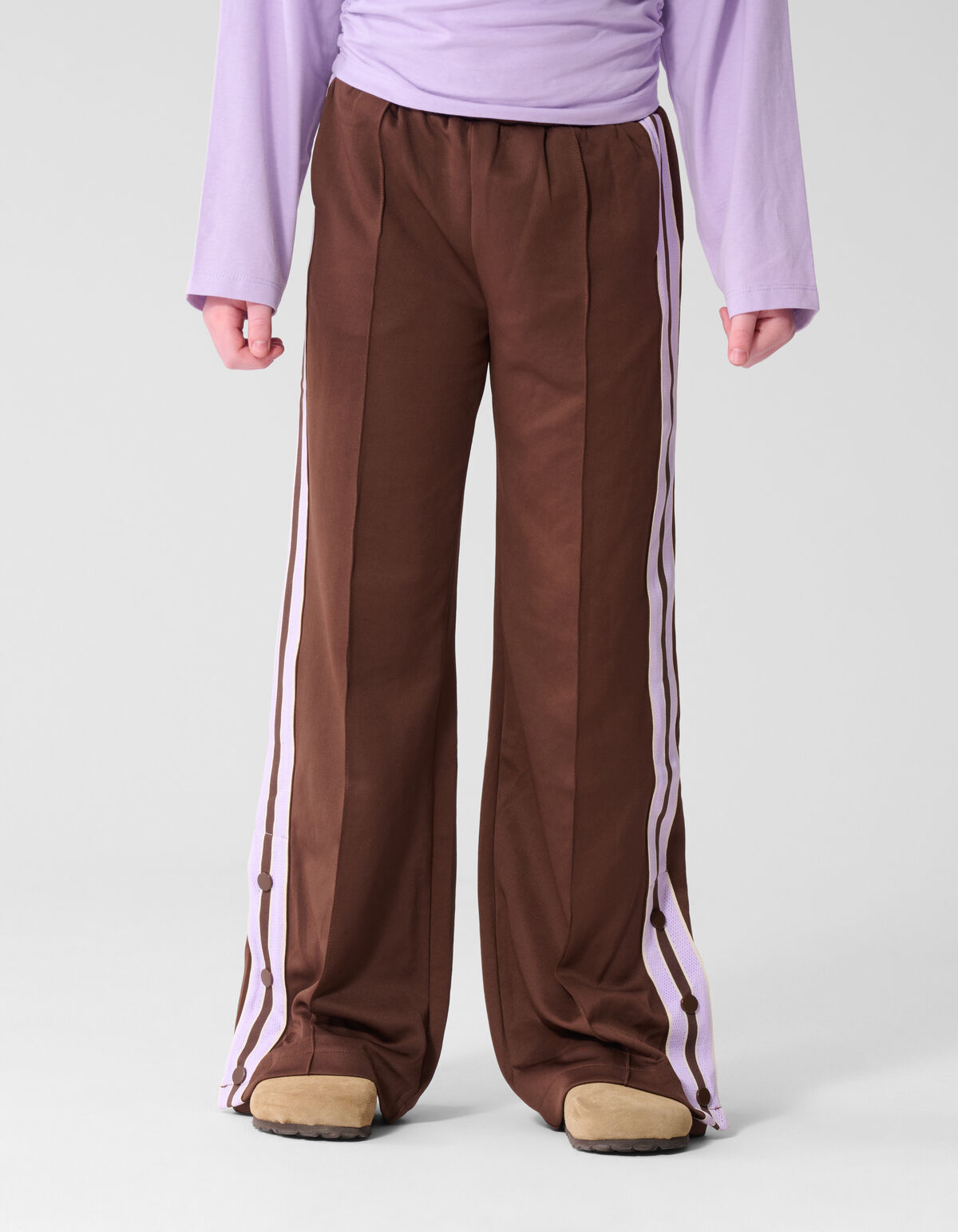 Jogginghose mit weitem Bein und Knopfleist Braun SHOEBY GIRLS