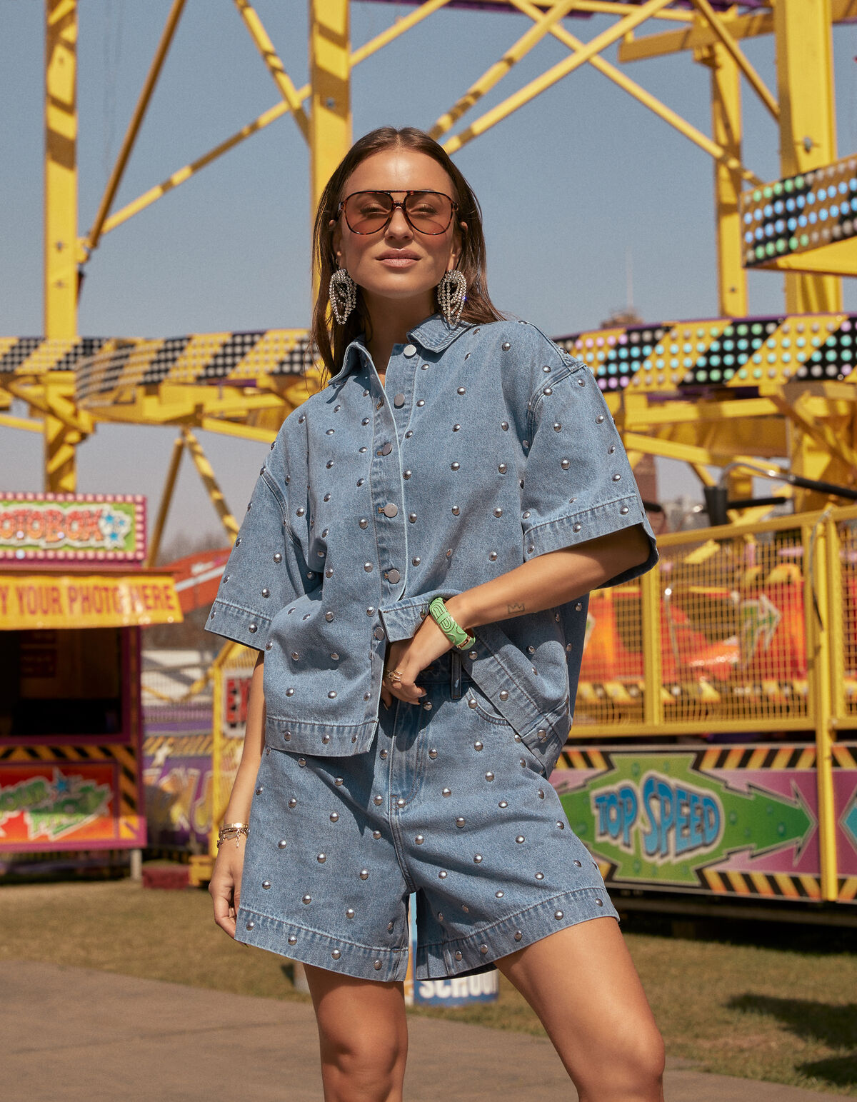 Denim Nieten Kurzer Mittelstein von Lizzy SHOEBY WOMEN