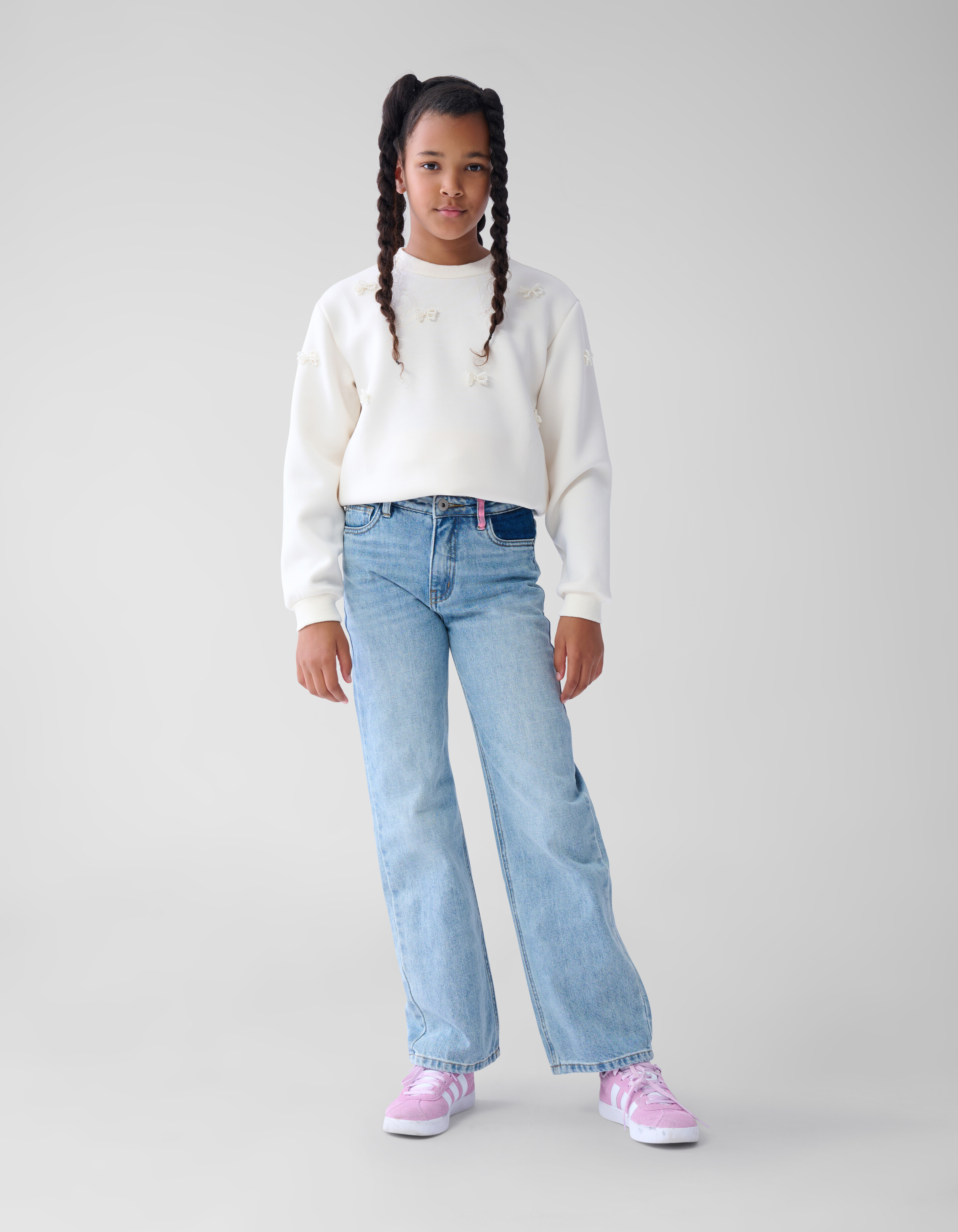Straight Fit Jeans Gebleicht SHOEBY GIRLS