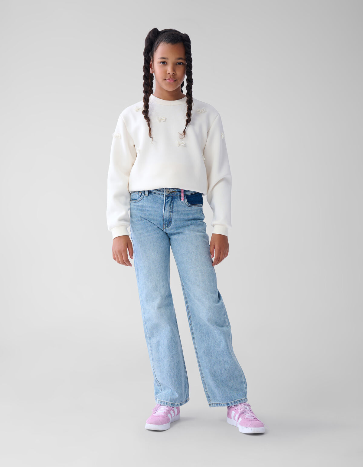 Straight Fit Jeans Gebleicht SHOEBY GIRLS