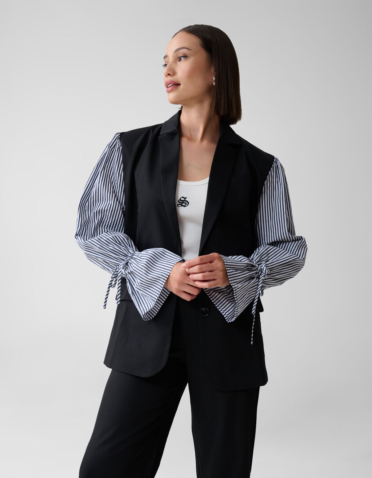 Blazer mit Popeline-&Auml;rmeln Schwarz SHOEBY WOMEN