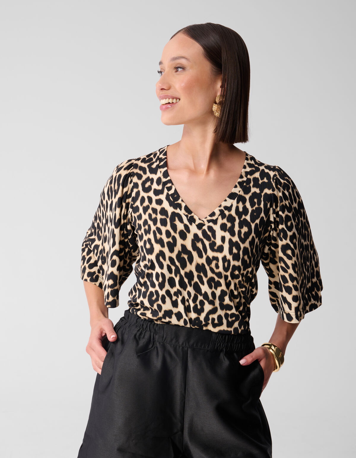 Leopard Ruffle Rib Top Braun! SHOEBY WOMEN