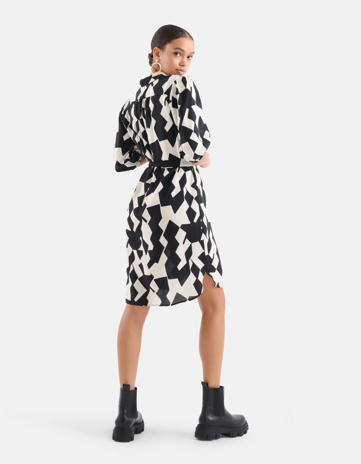 Graphic Shirt Dress Schwarz/Weiß SHOEBY WOMEN