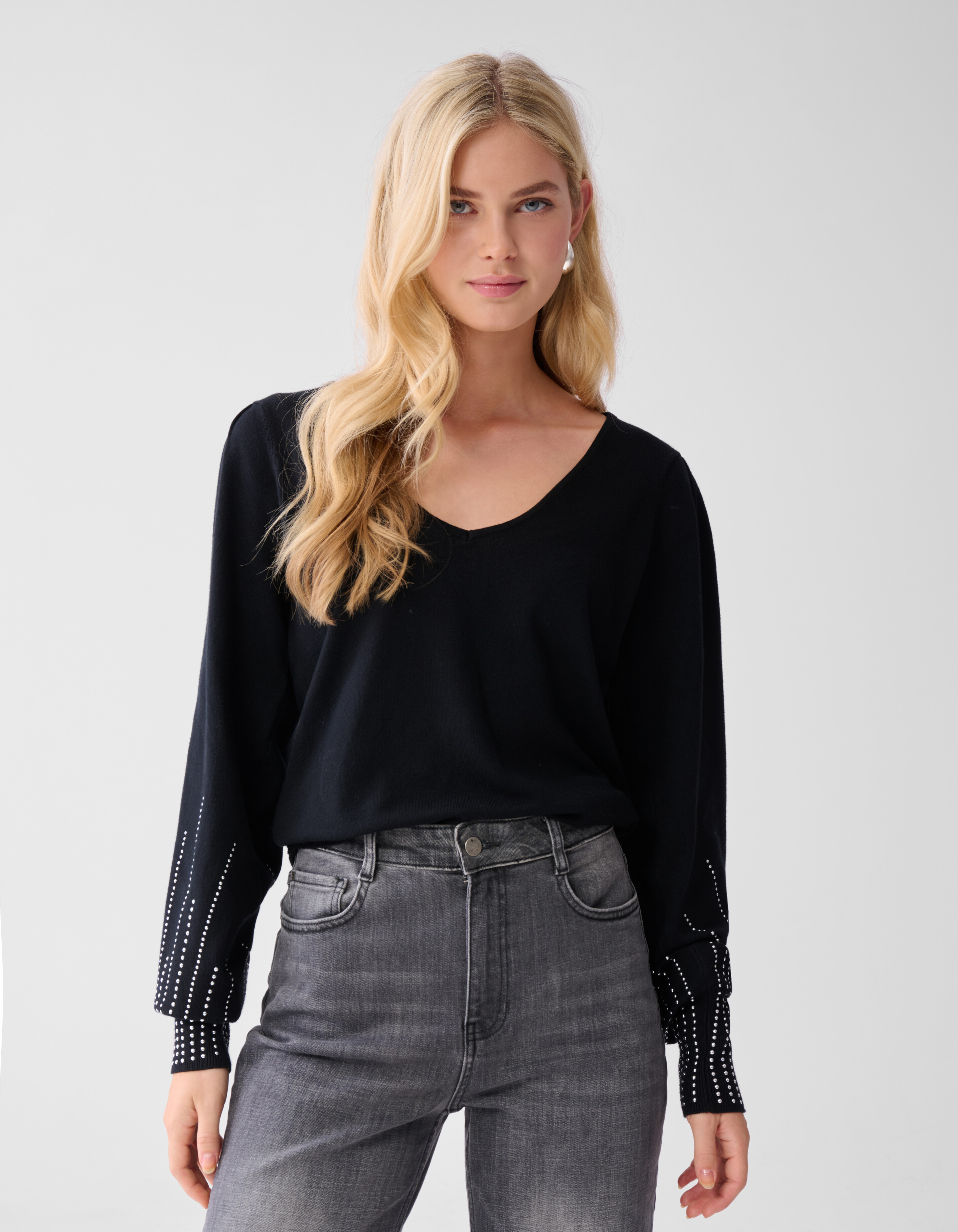 Gestrickter Pullover mit V-Ausschnitt und Nieten S SHOEBY WOMEN