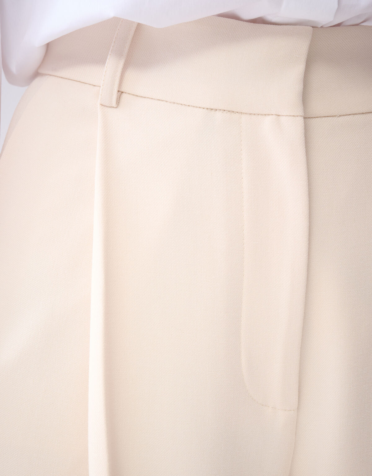 Basic-Hose mit weitem Bein Off White von Lonneke SHOEBY WOMEN