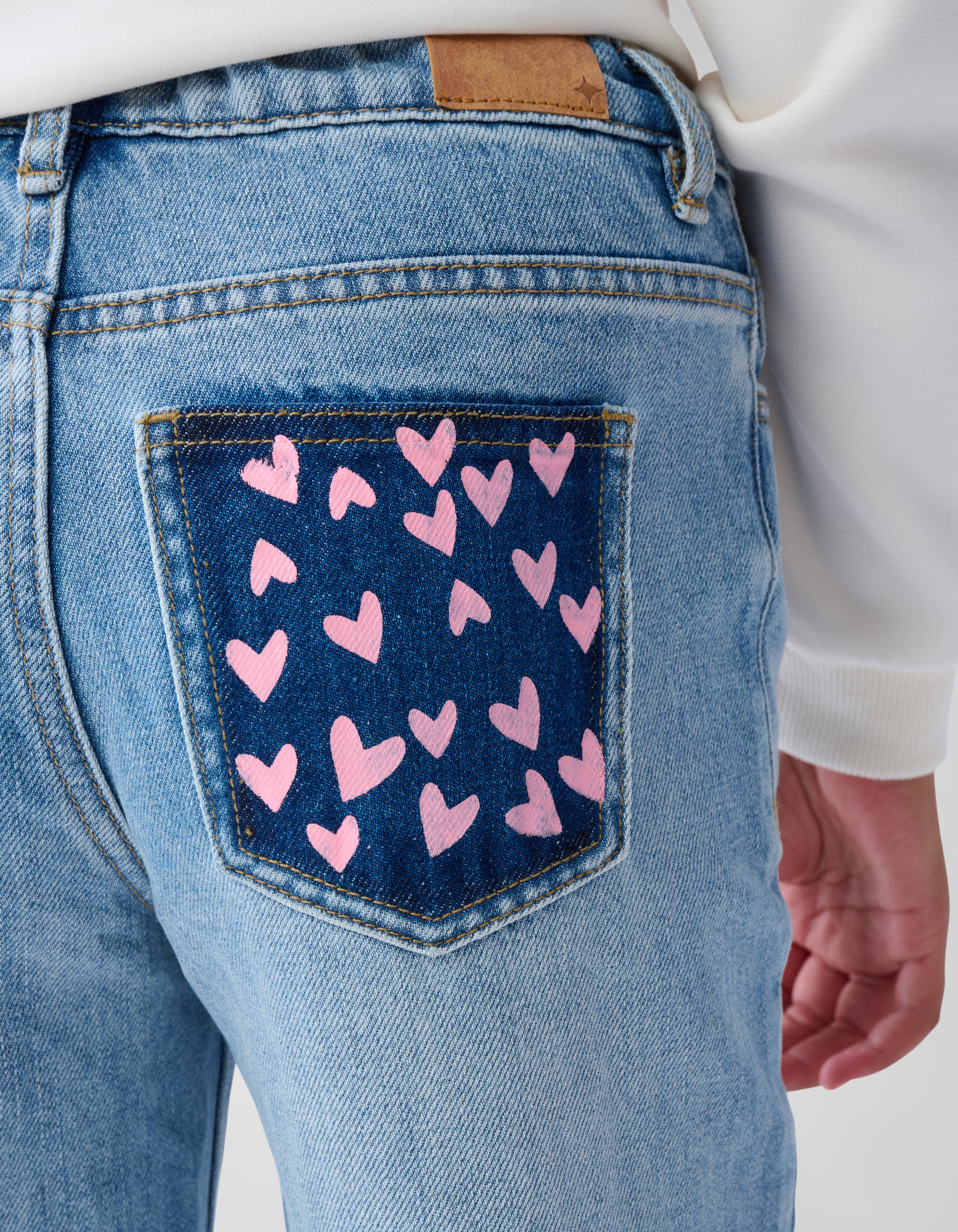 Straight Fit Jeans Gebleicht SHOEBY GIRLS