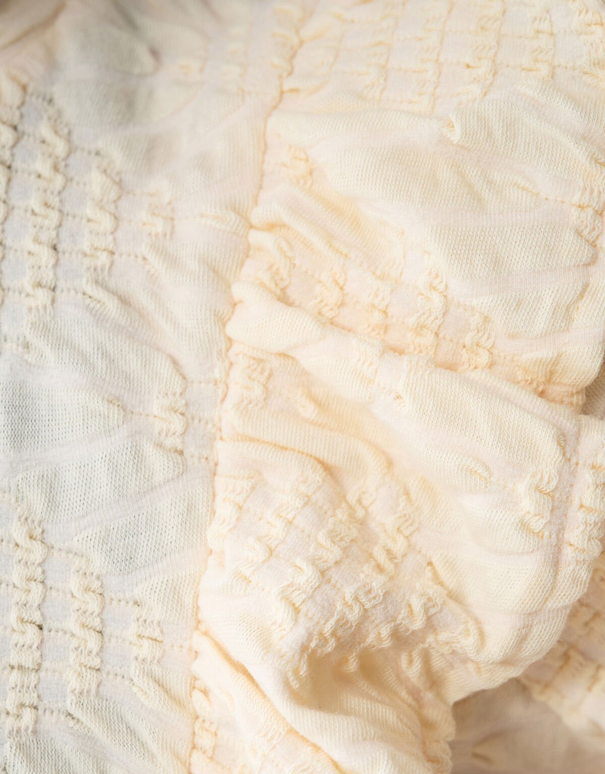 Rüschentop in Cremeweiß SHOEBY GIRLS