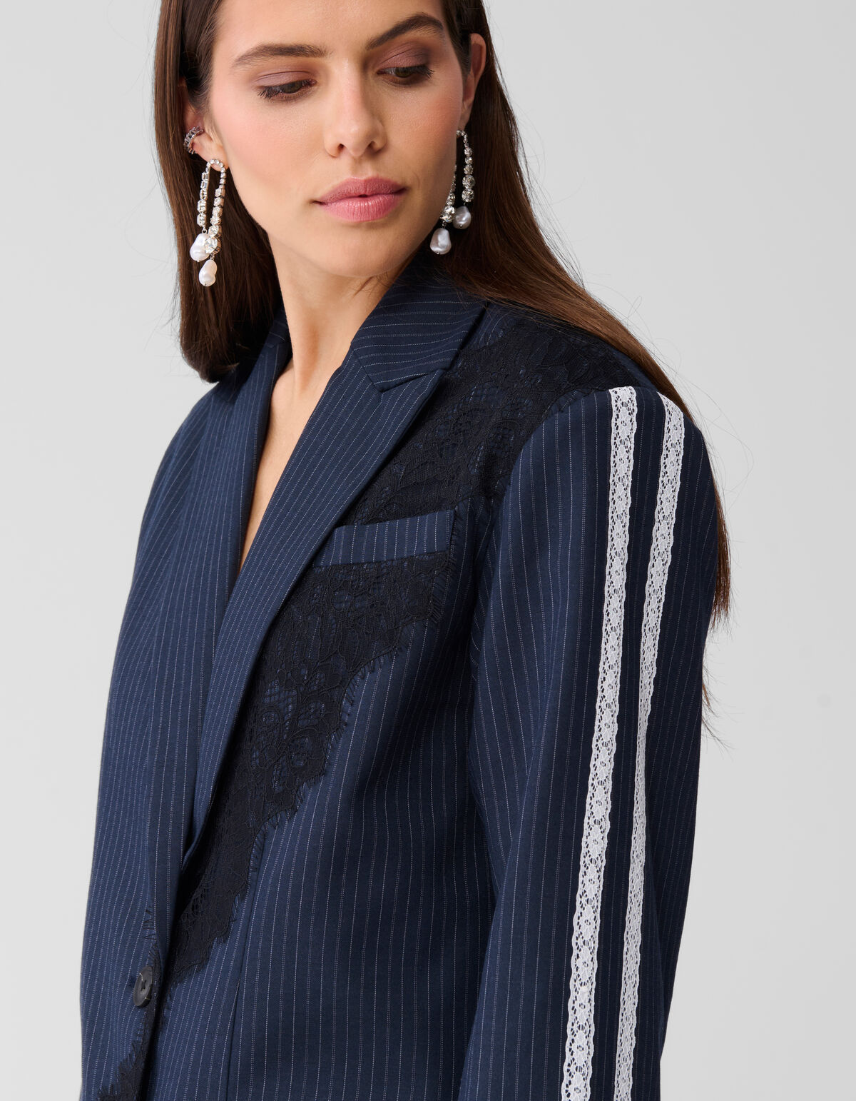 &Uuml;bergro&szlig;er Blazer aus Spitze Dunkelblau SHOEBY WOMEN