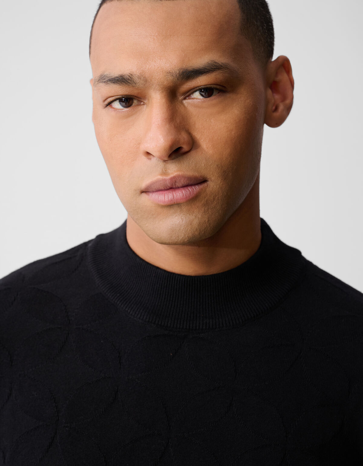 Schwarzer Glitzer-Strickpullover SHOEBY MEN