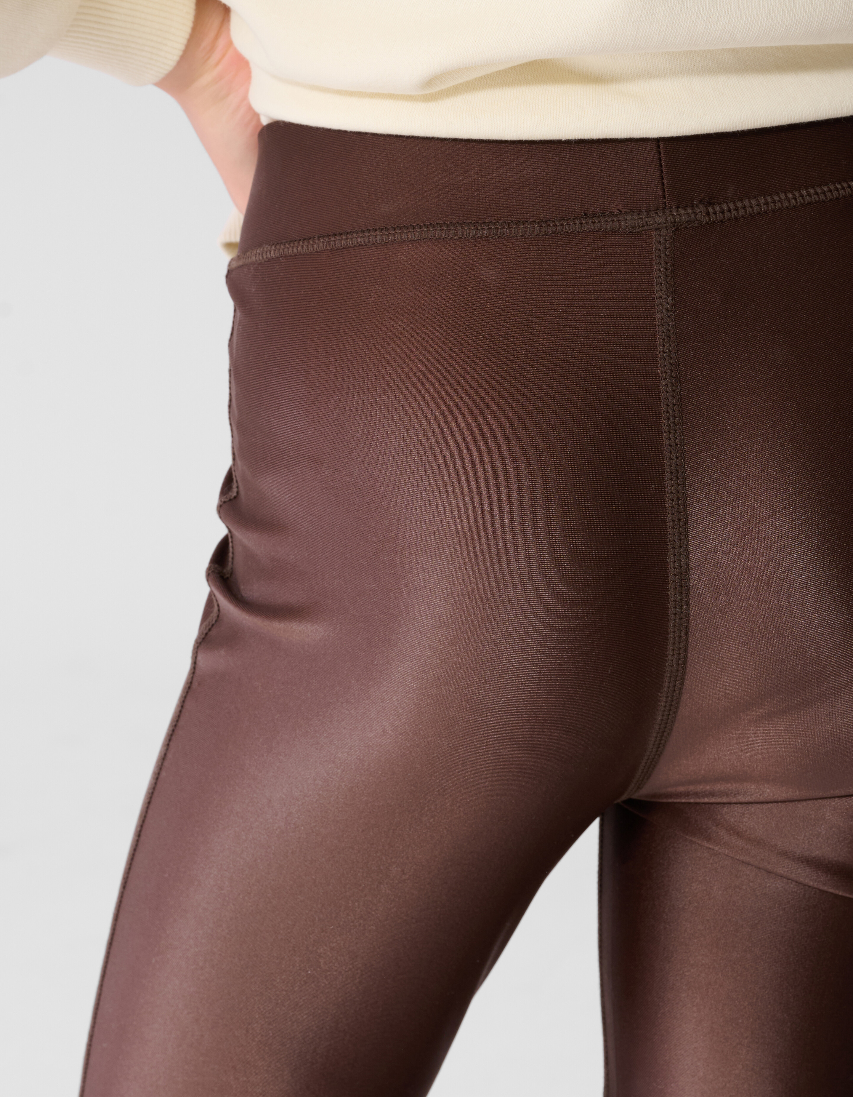 Gl&auml;nzende Leggings Dunkelbraun SHOEBY GIRLS