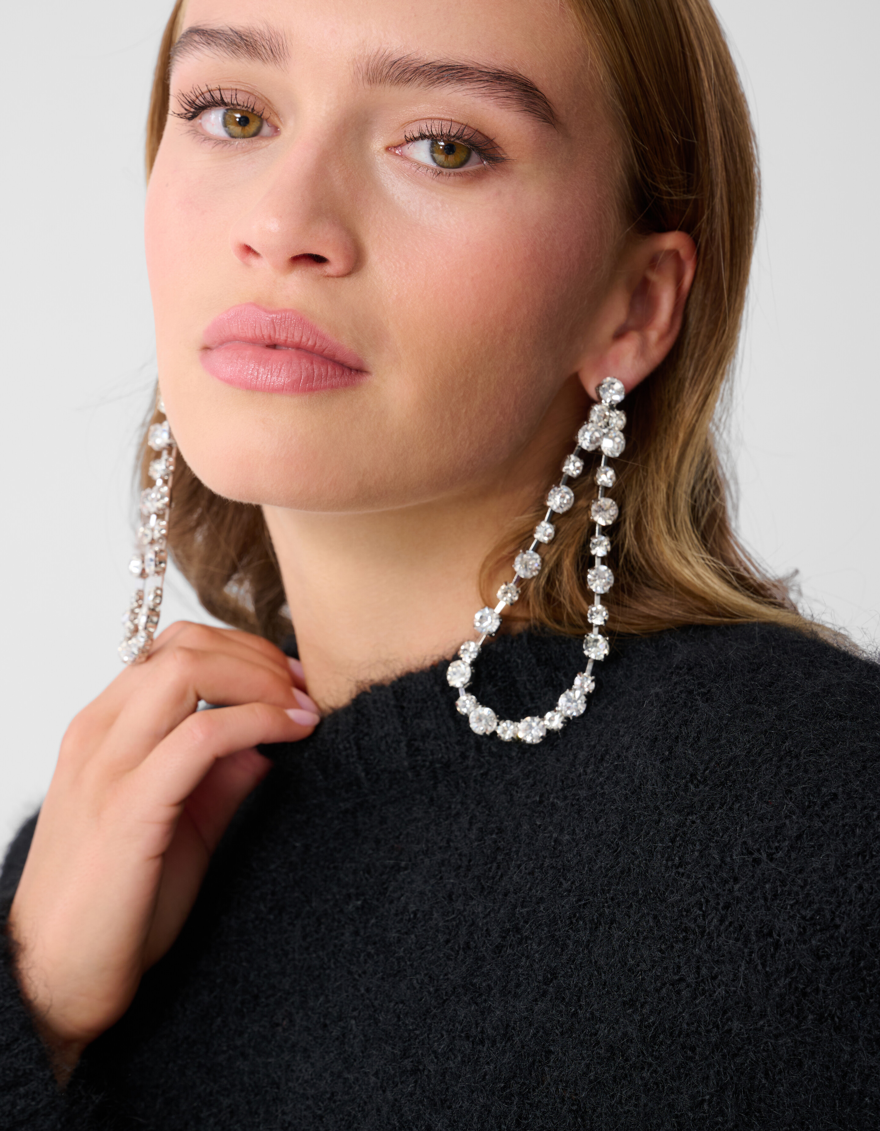 Flauschiger Oversized Pullover Schwarz von Monica SHOEBY WOMEN