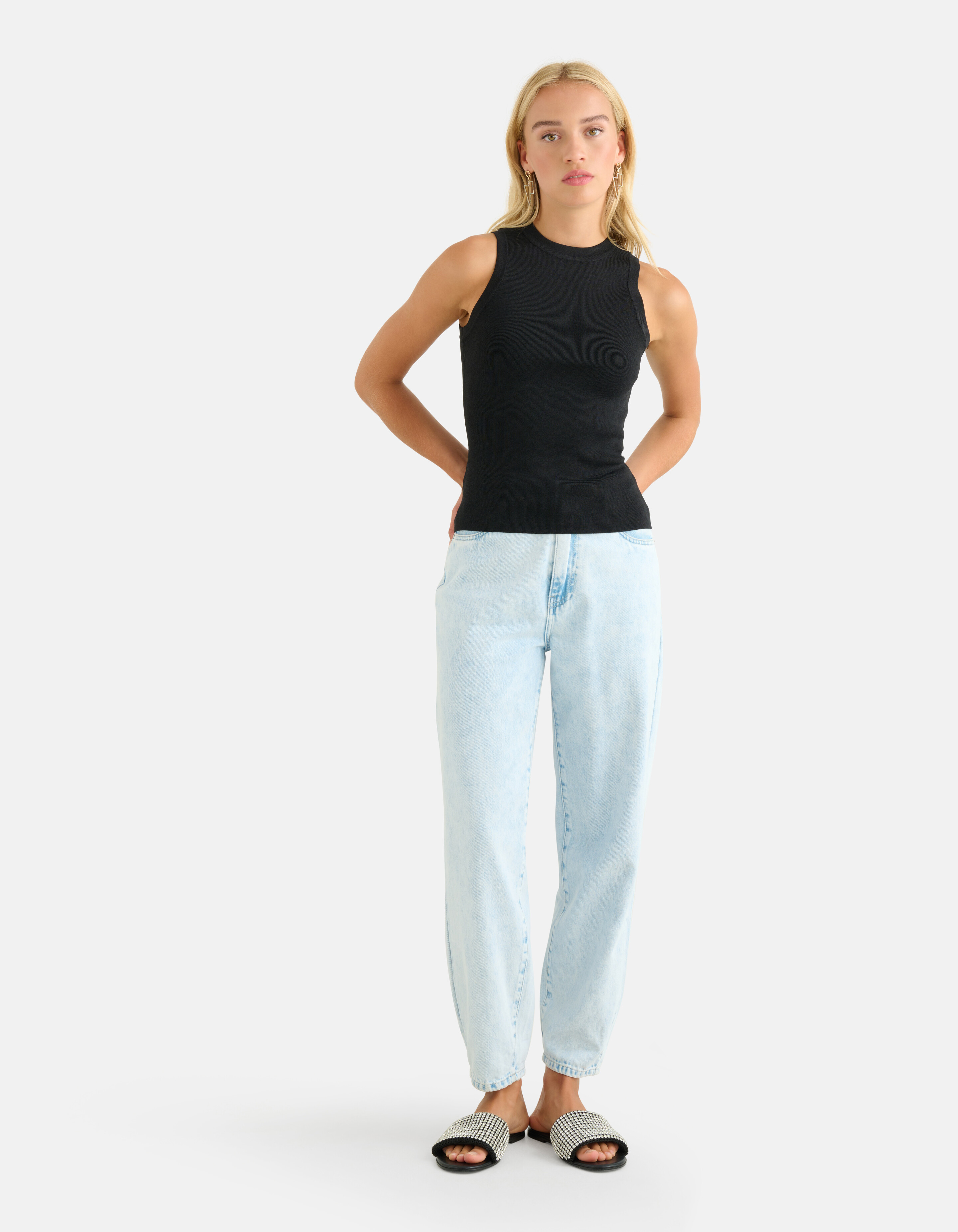 Neckholder-Top Schwarz SHOEBY WOMEN