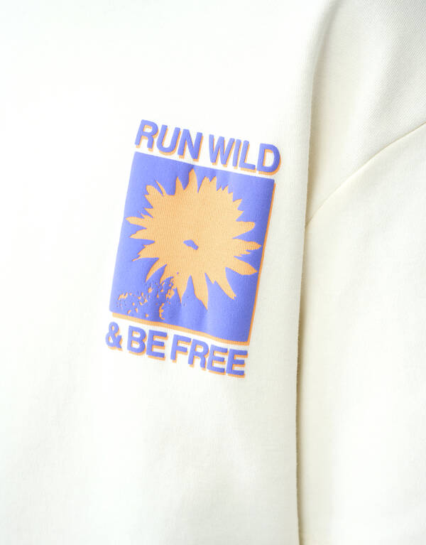 Run Wild Artwork T-shirt Off White SHOEBY BOYS