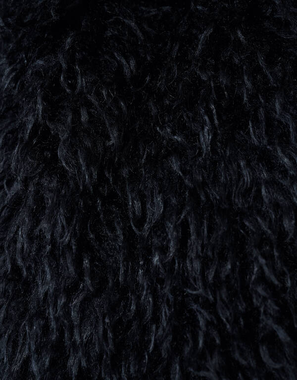 Fluffy Gilet Schwarz SHOEBY GIRLS