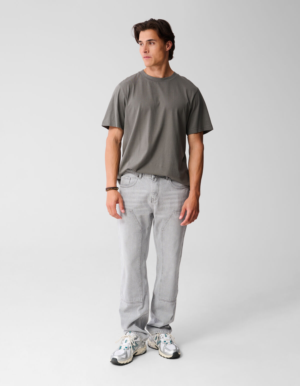 Lockere Tapered Fit Jeans Hellgrau L32 SHOEBY MEN