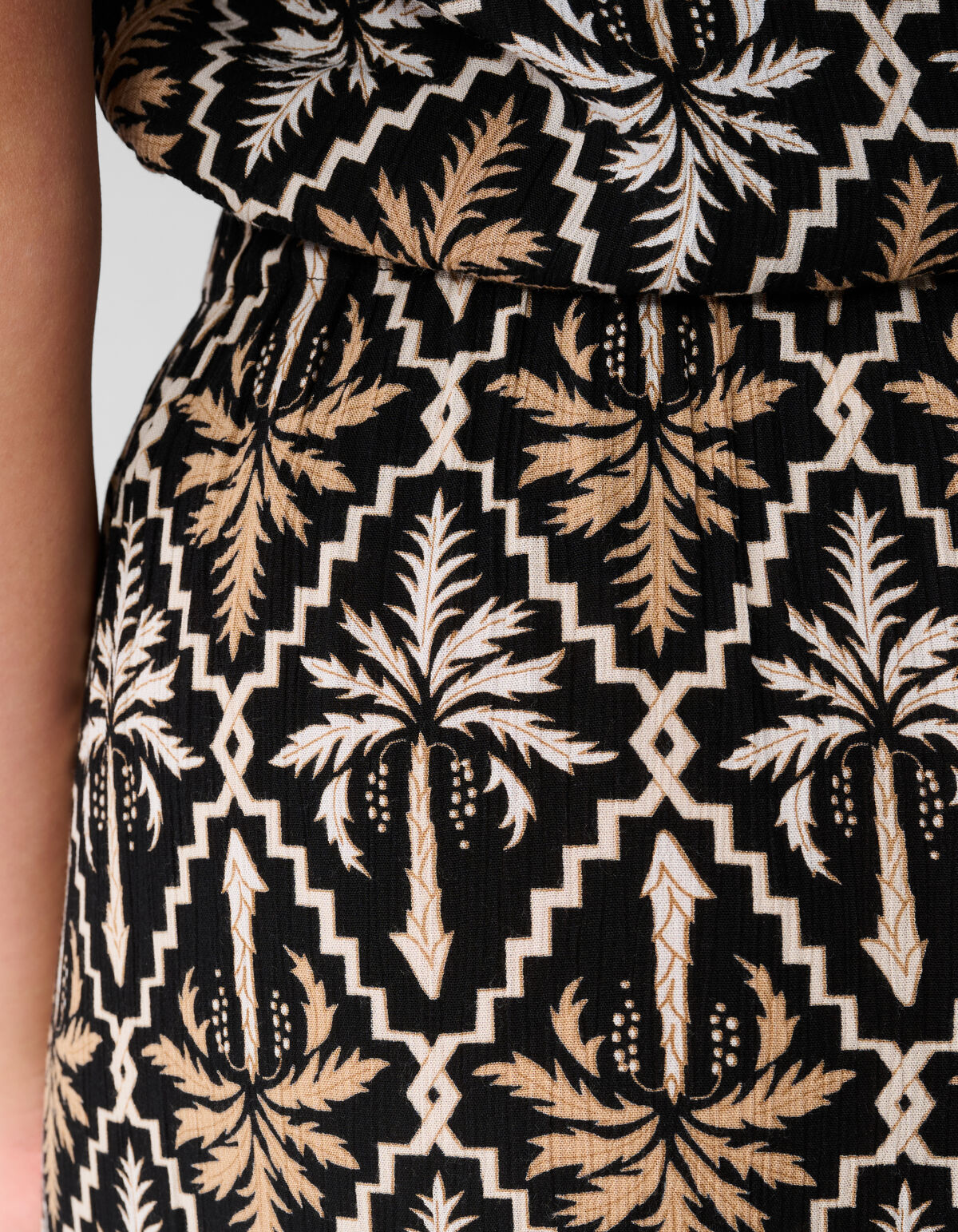 Bedruckter Crinkle Maxirock Schwarz/Wei&szlig; SHOEBY WOMEN