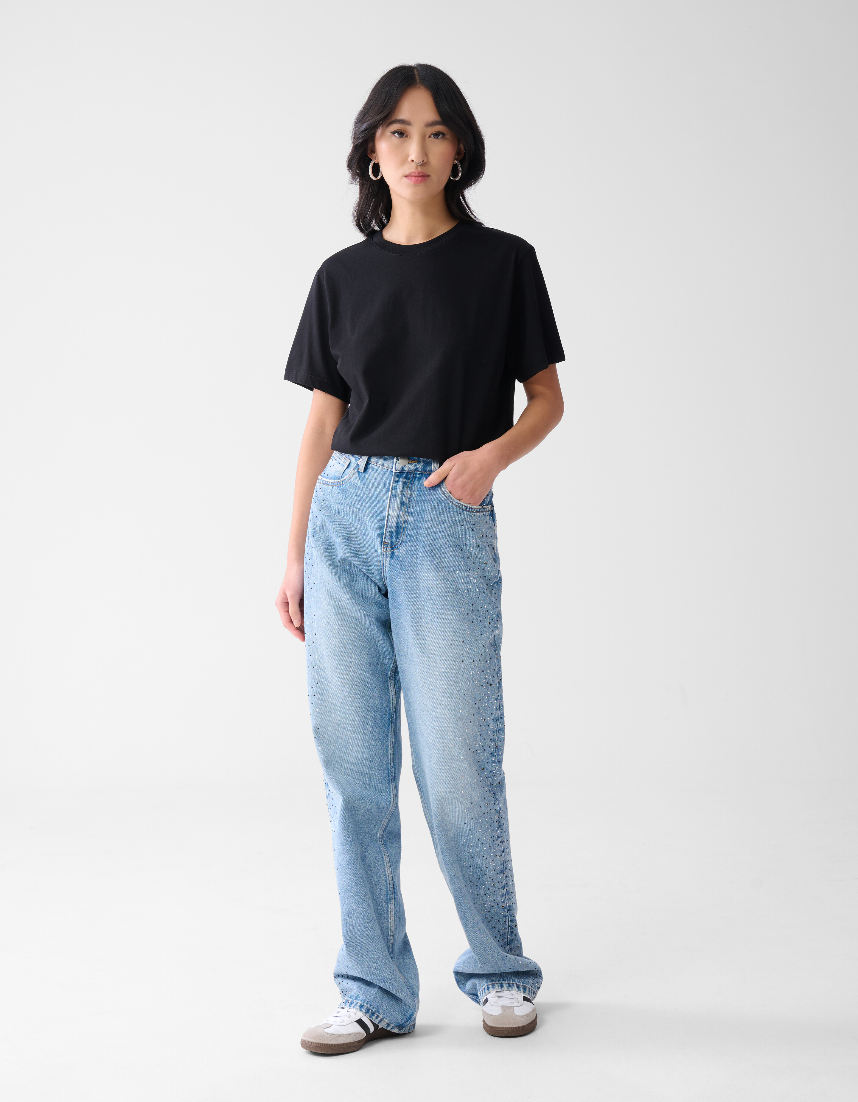 Nieten Straight Fit Jeans Mediumstone SHOEBY WOMEN
