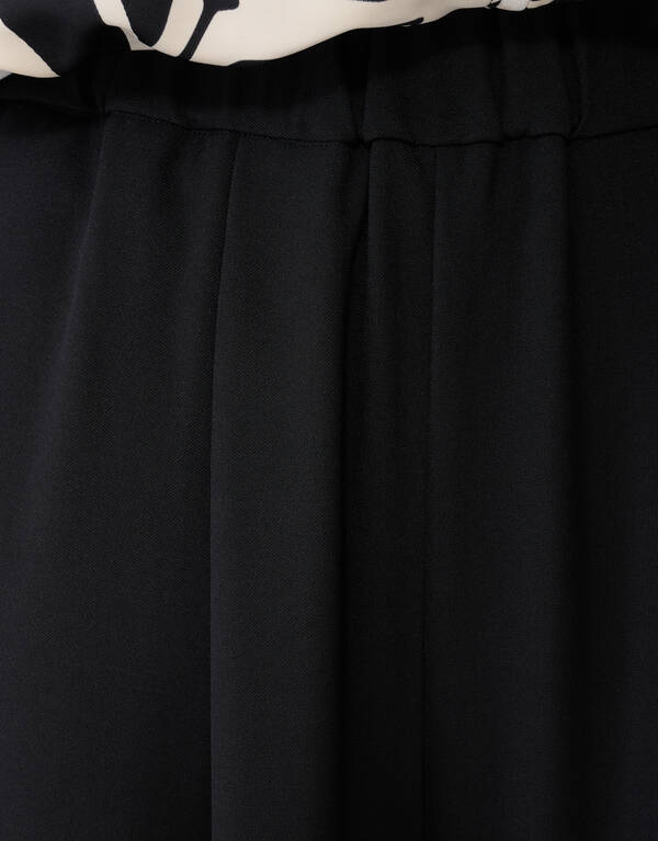 Weit geschnittene Hose Schwarz von Mieke SHOEBY WOMEN