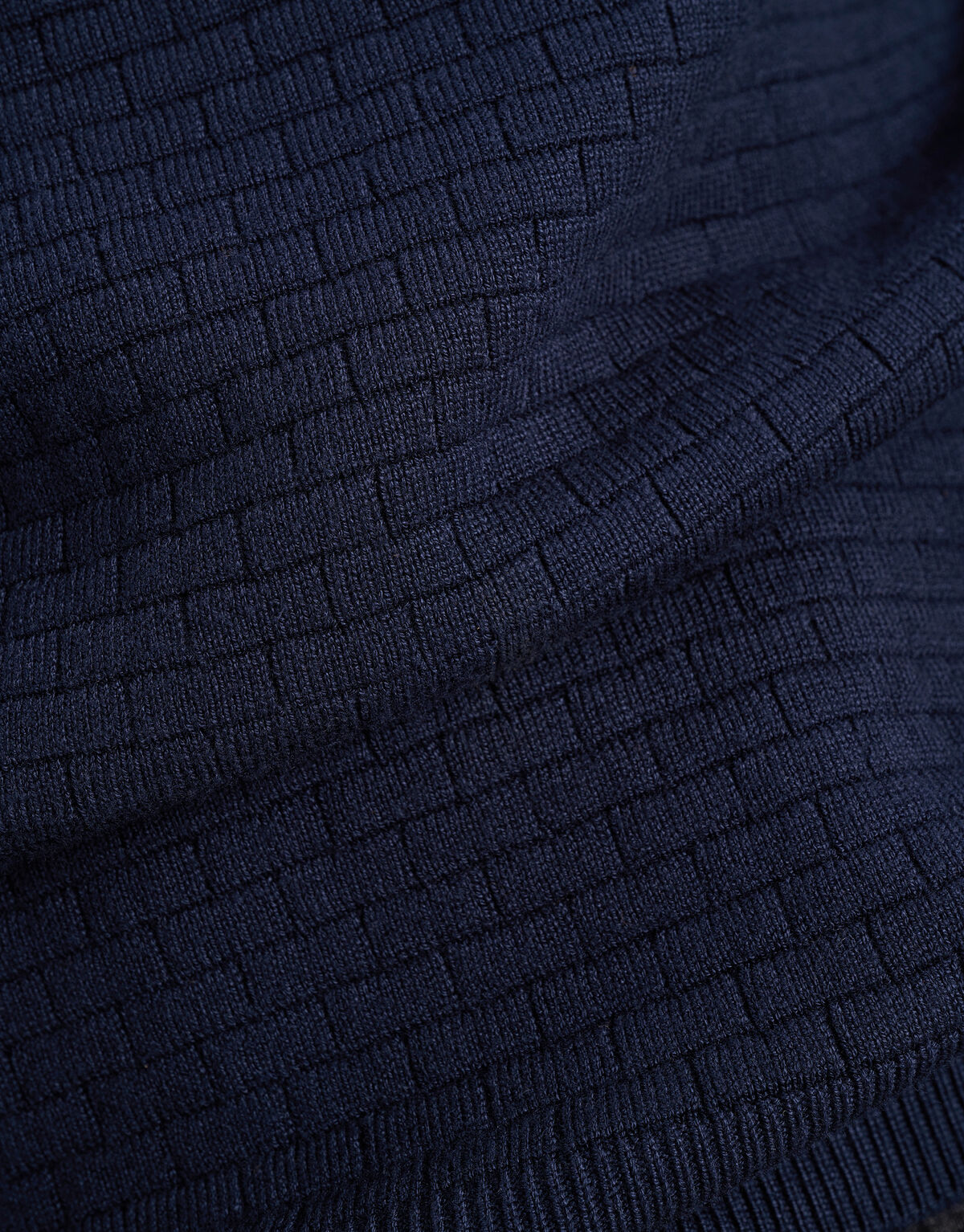 Blockierter Rollkragenpullover dunkelblau SHOEBY MEN