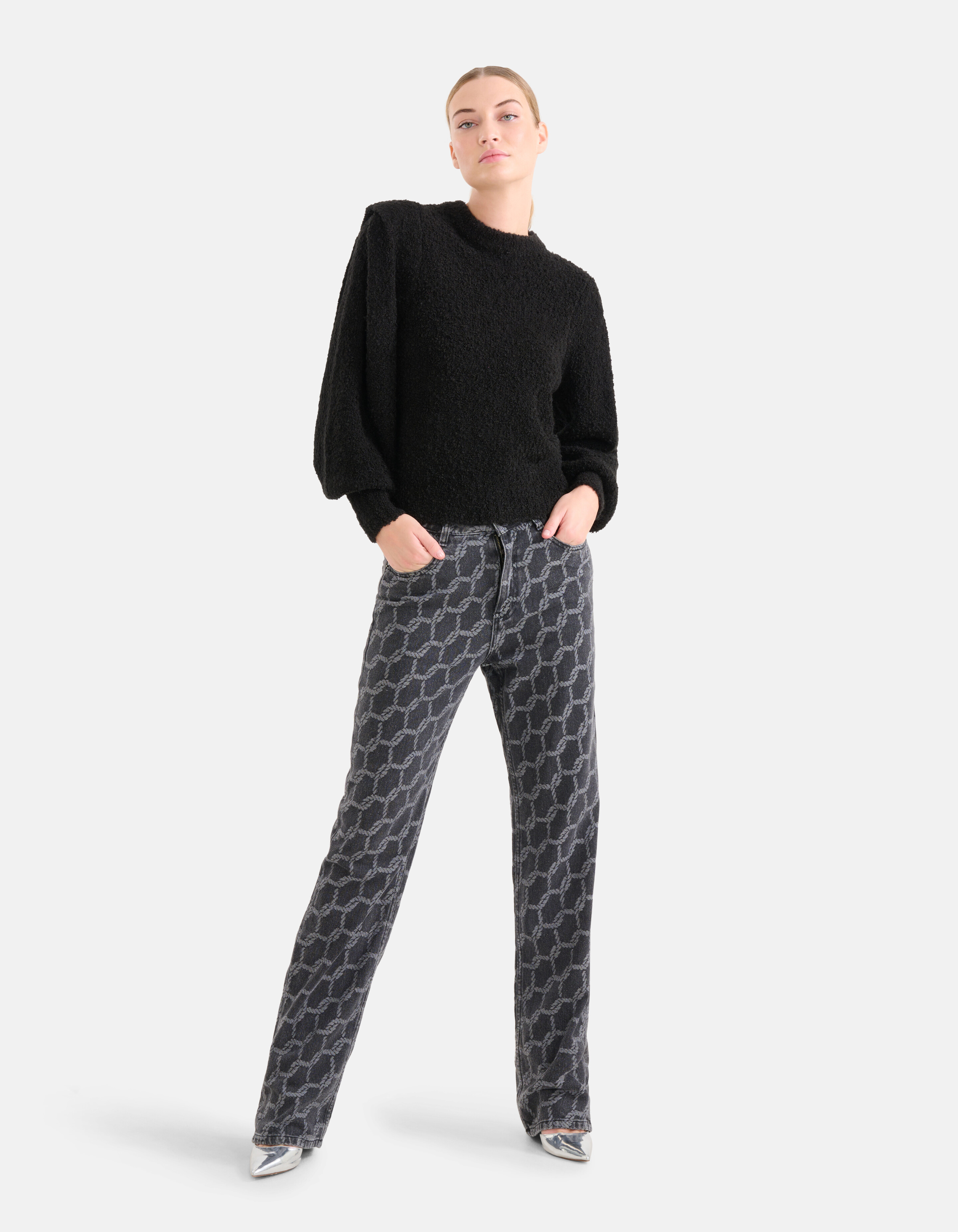 Boucle-Pullover Schwarz SHOEBY WOMEN