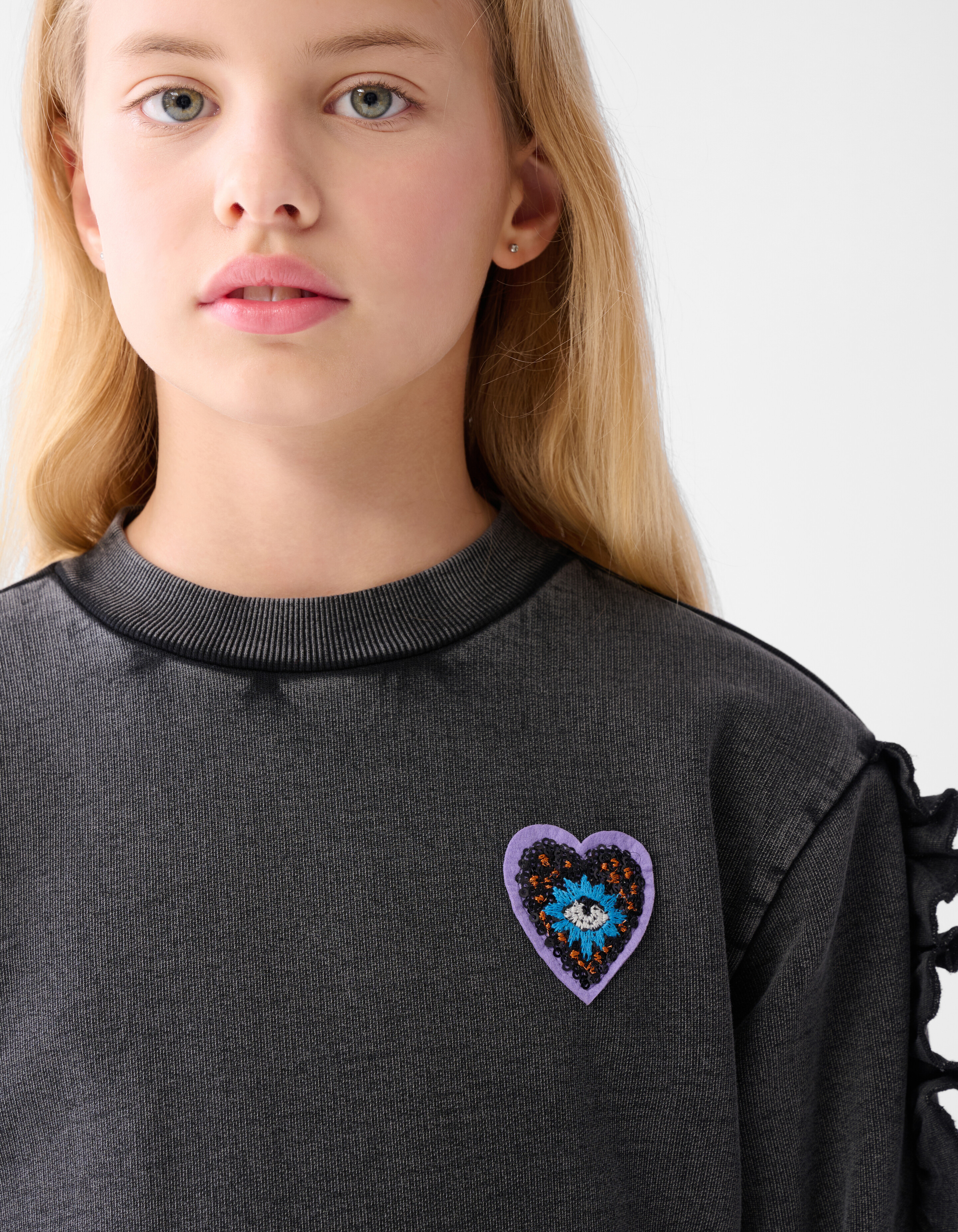 Pullover mit Rüschenstickerei Dunkelgrau SHOEBY GIRLS