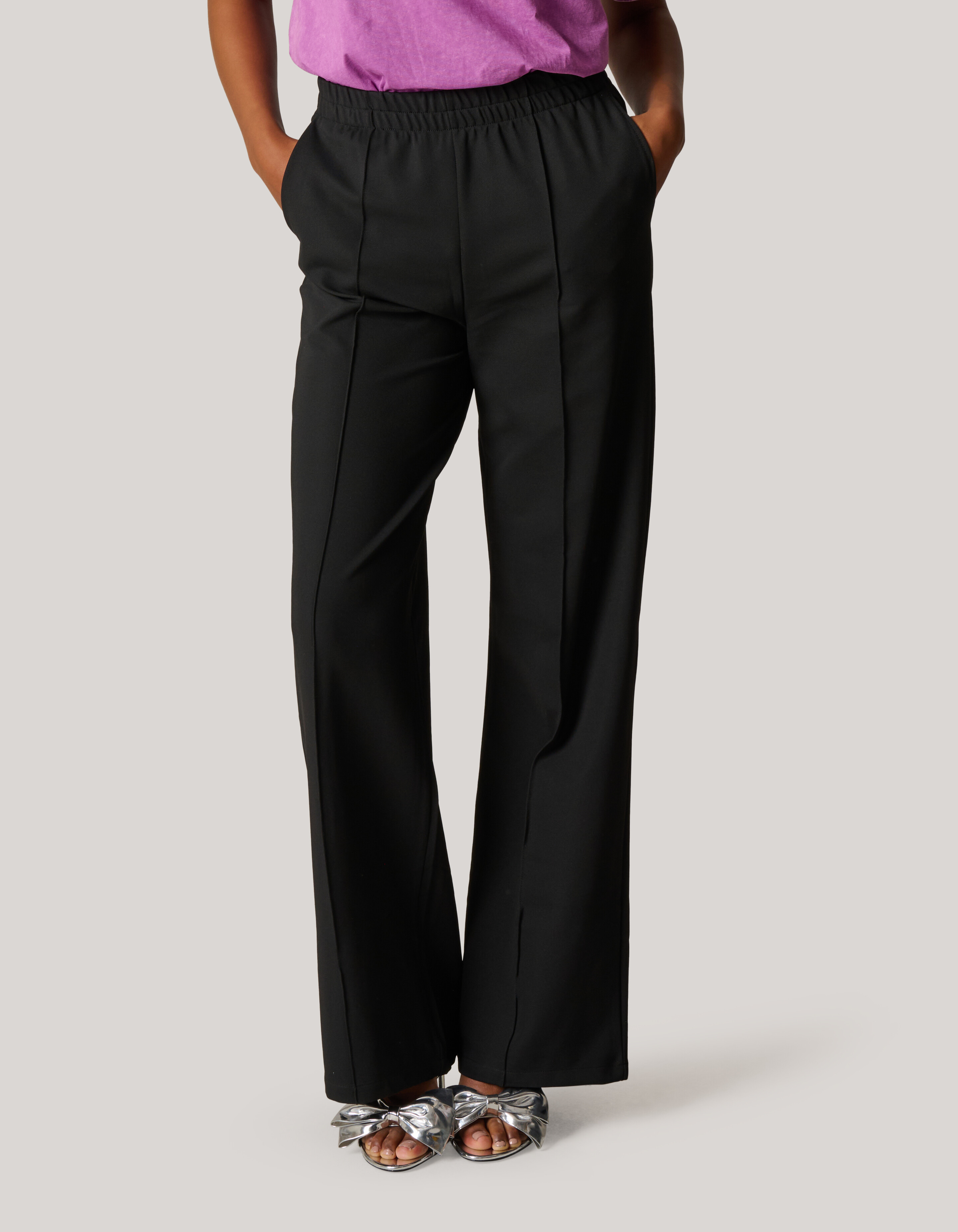 Basic-Hose mit weitem Bein Schwarz SHOEBY WOMEN