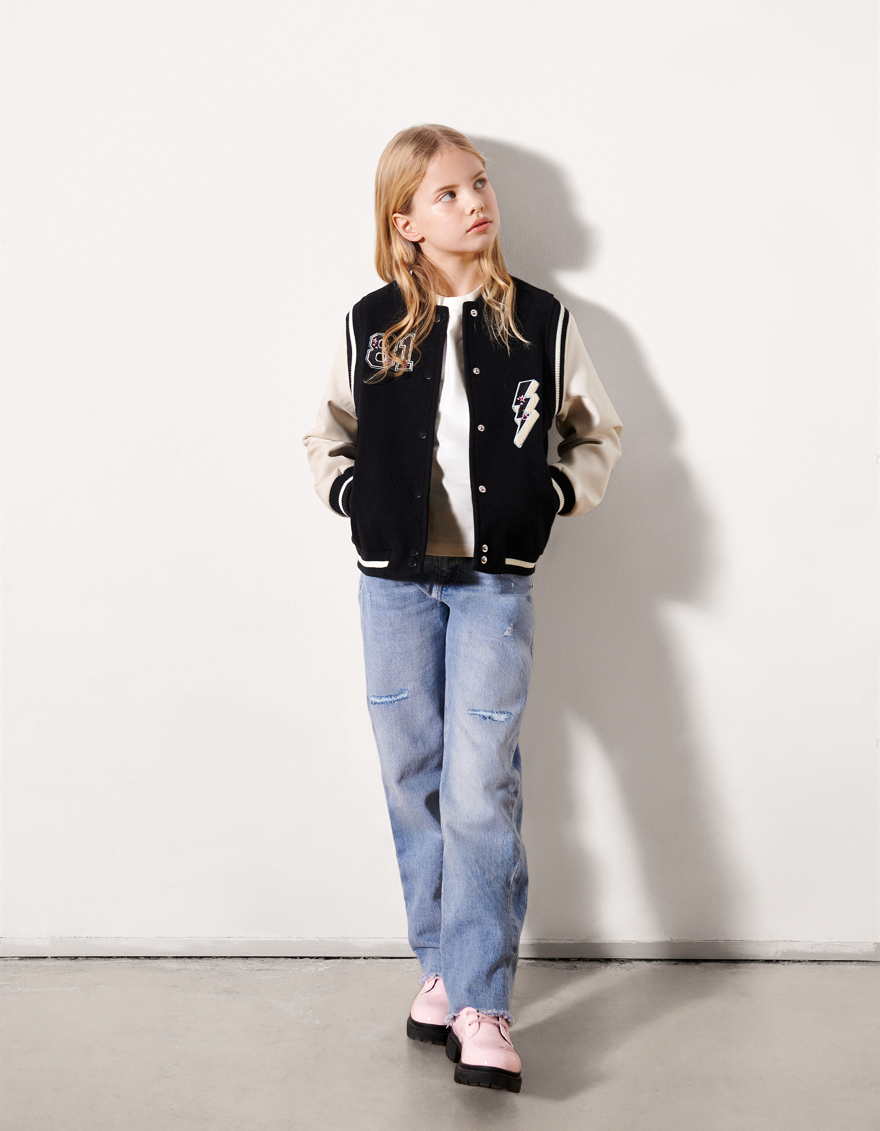 Zerstörte Straight Leg Jeans gebleicht SHOEBY GIRLS