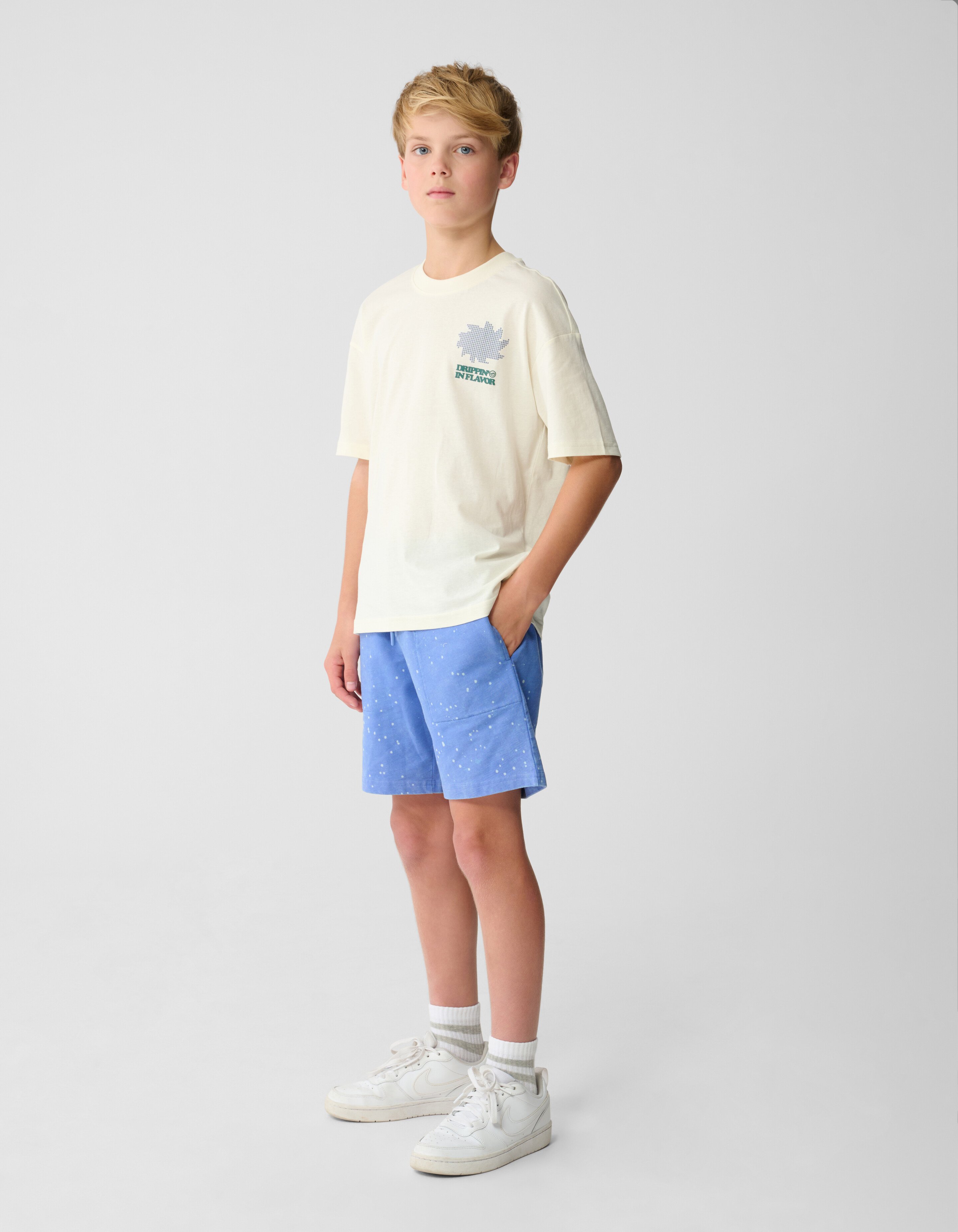 Flavor Artwork T-Shirt Off-White SHOEBY BOYS