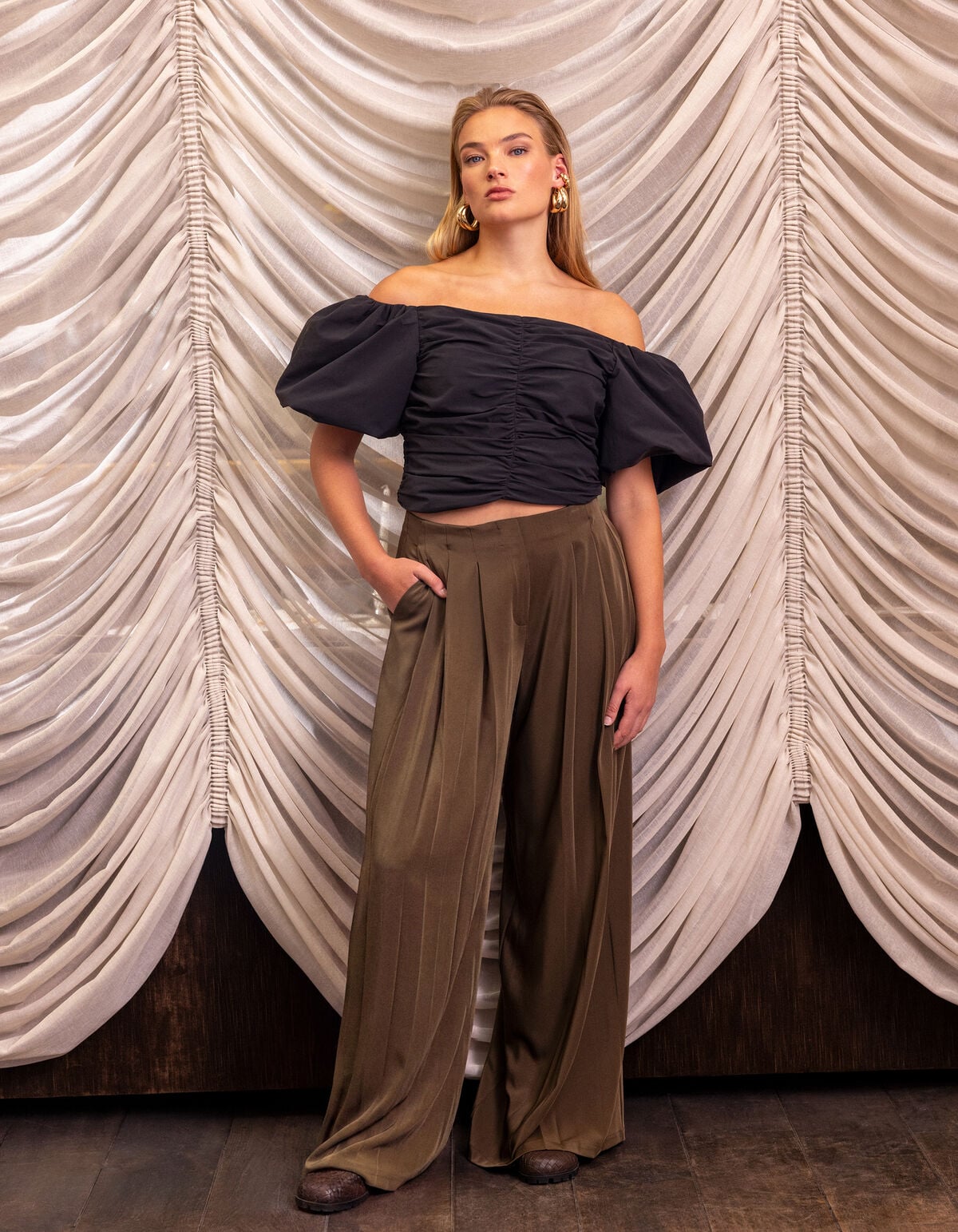 Faltenhose Braun von Fred SHOEBY WOMEN