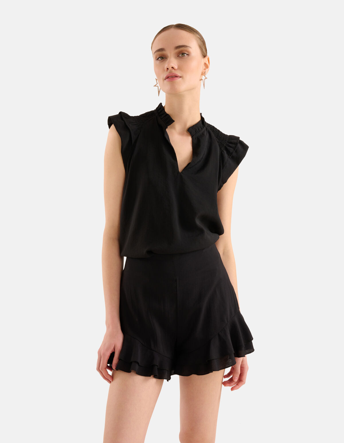 Ruffle Short Schwarz SHOEBY WOMEN