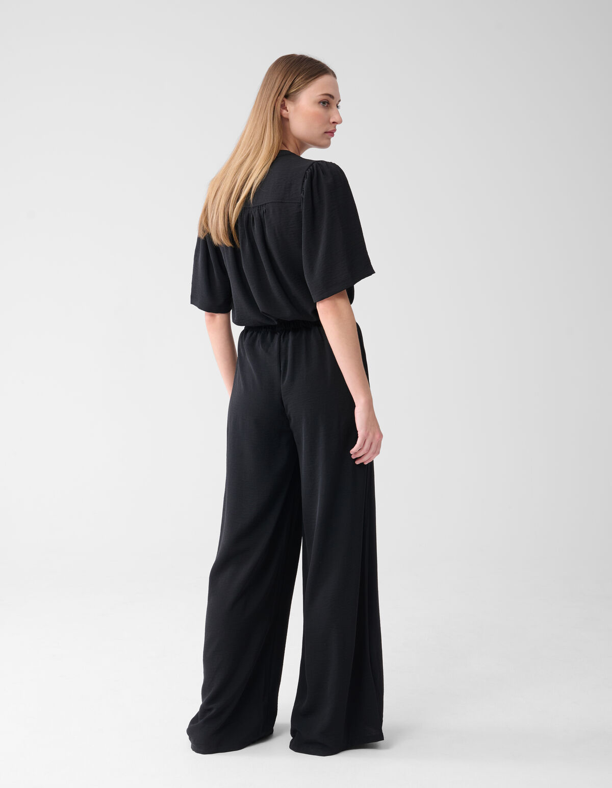 Twist Hose mit weitem Bein Schwarz SHOEBY WOMEN