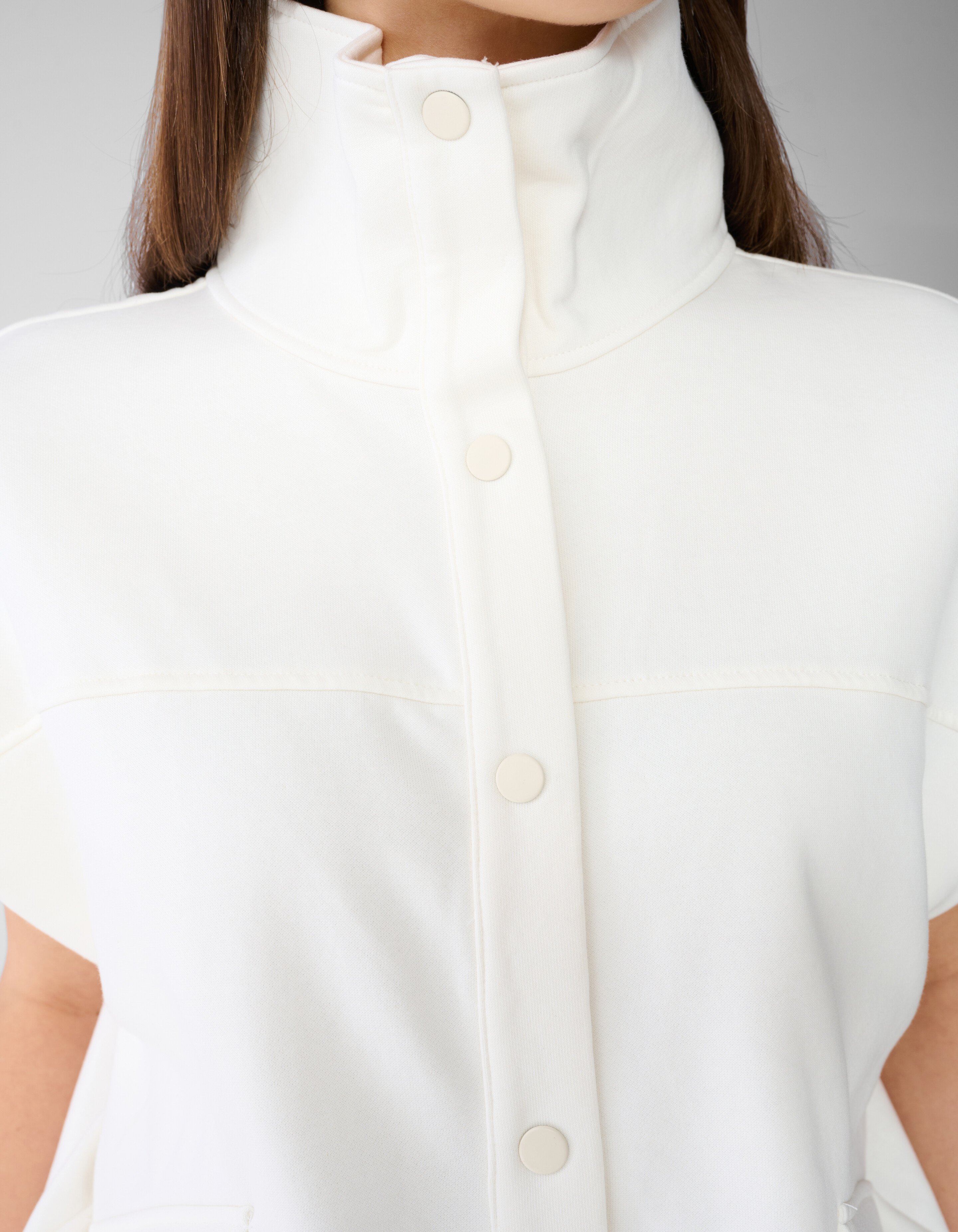 &Auml;rmelloser Sweatjacke Gebrochenes Wei&szlig; SHOEBY WOMEN