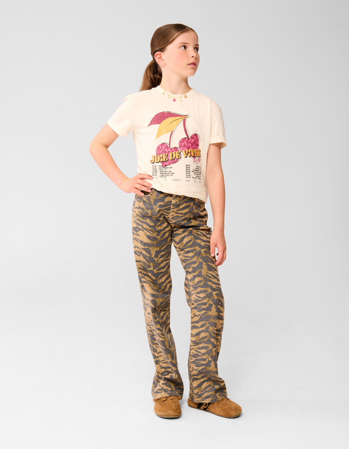 Vivre Artwork T-shirt Off White SHOEBY GIRLS