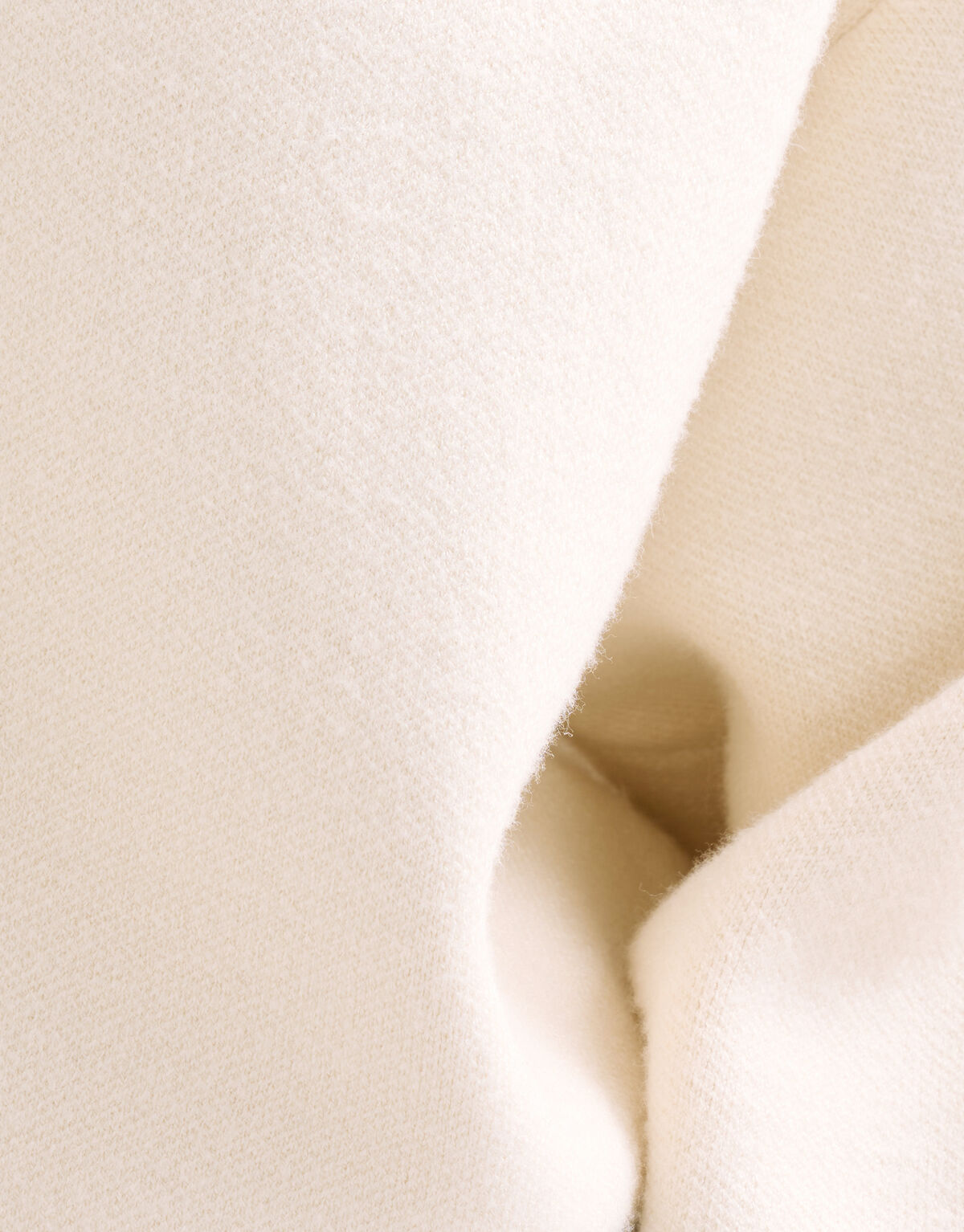 Fancy Button Pullover SHOEBY WOMEN