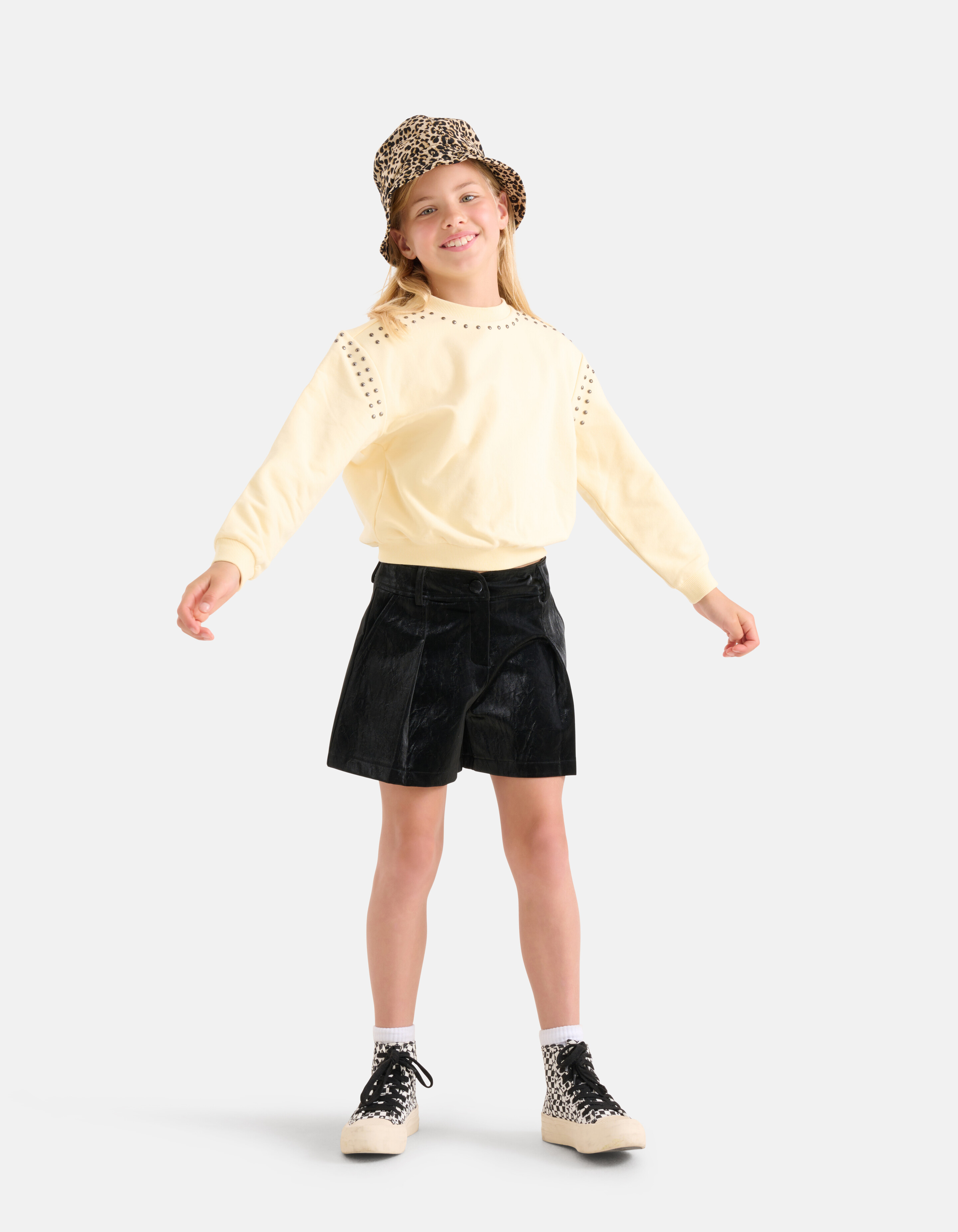 Studs Sweater Lichtgeel SHOEBY GIRLS
