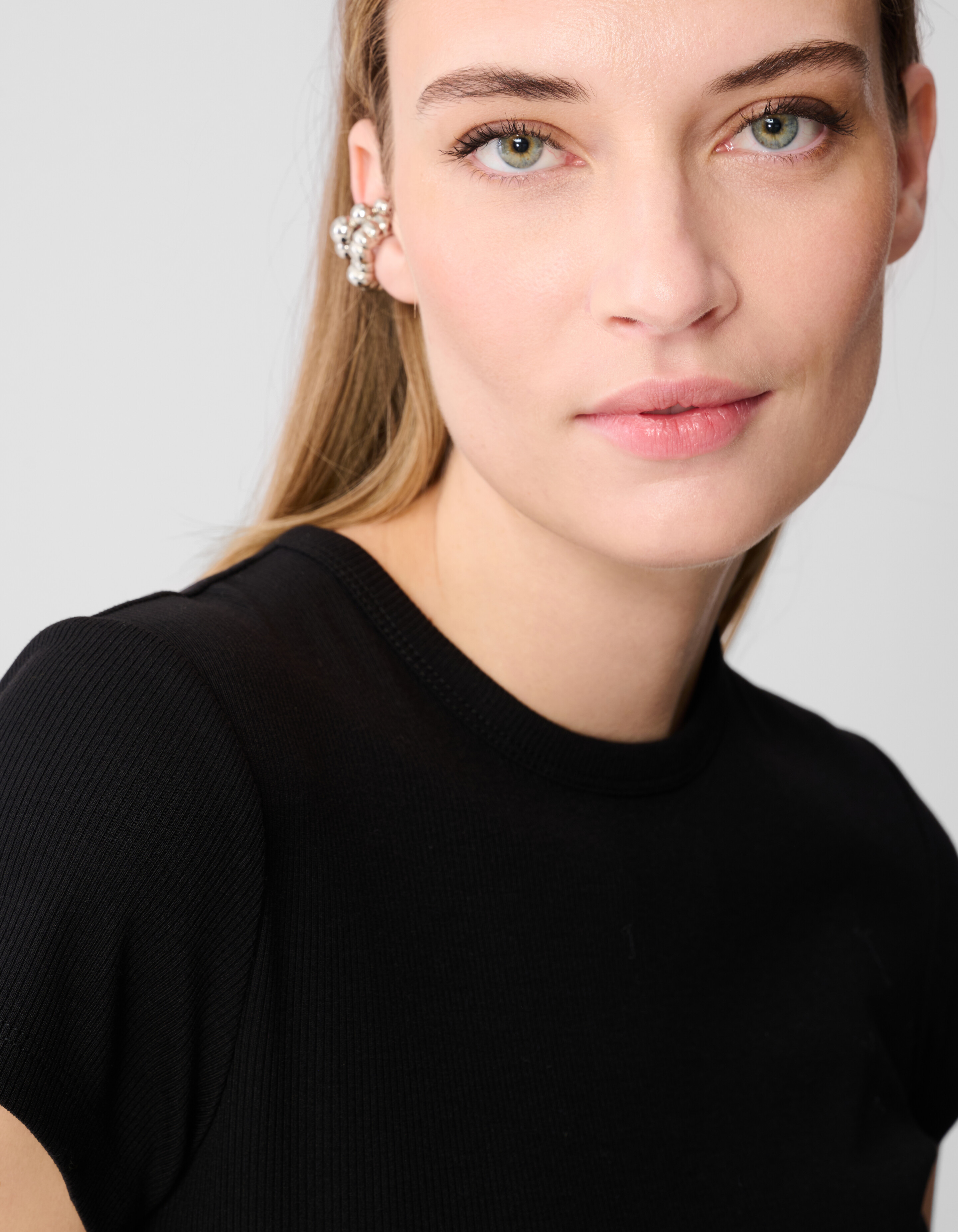 Schwarz geripptes T-Shirt SHOEBY WOMEN