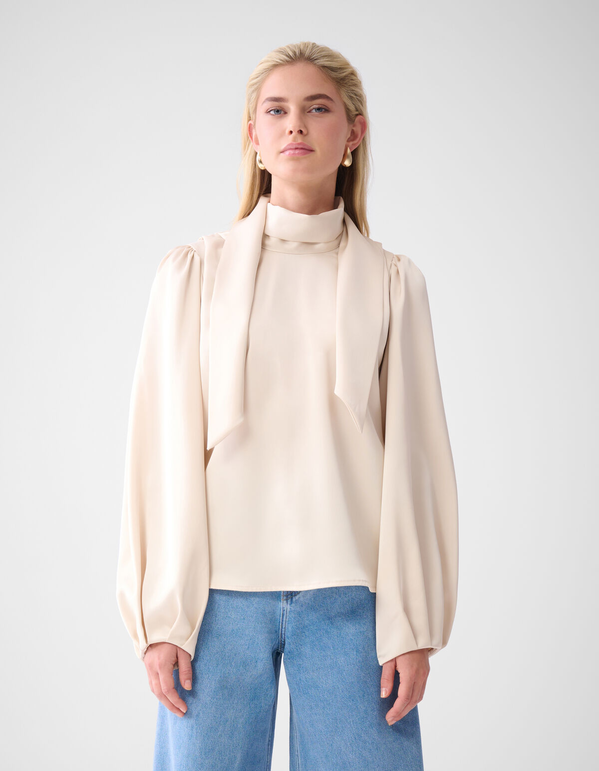 Satinbluse Off White von Lonneke SHOEBY WOMEN