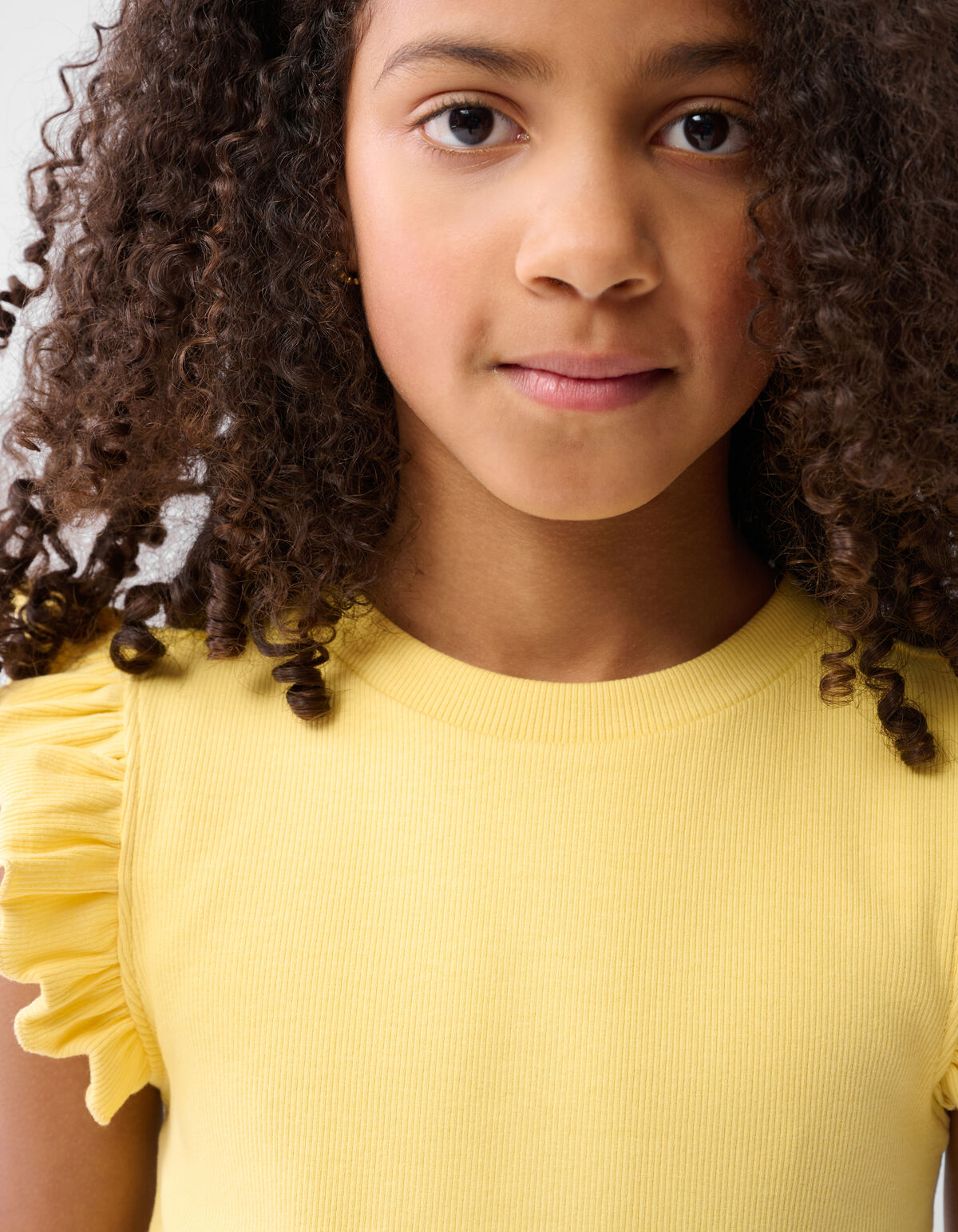 Ruffle Rib Top Hellgelb SHOEBY GIRLS