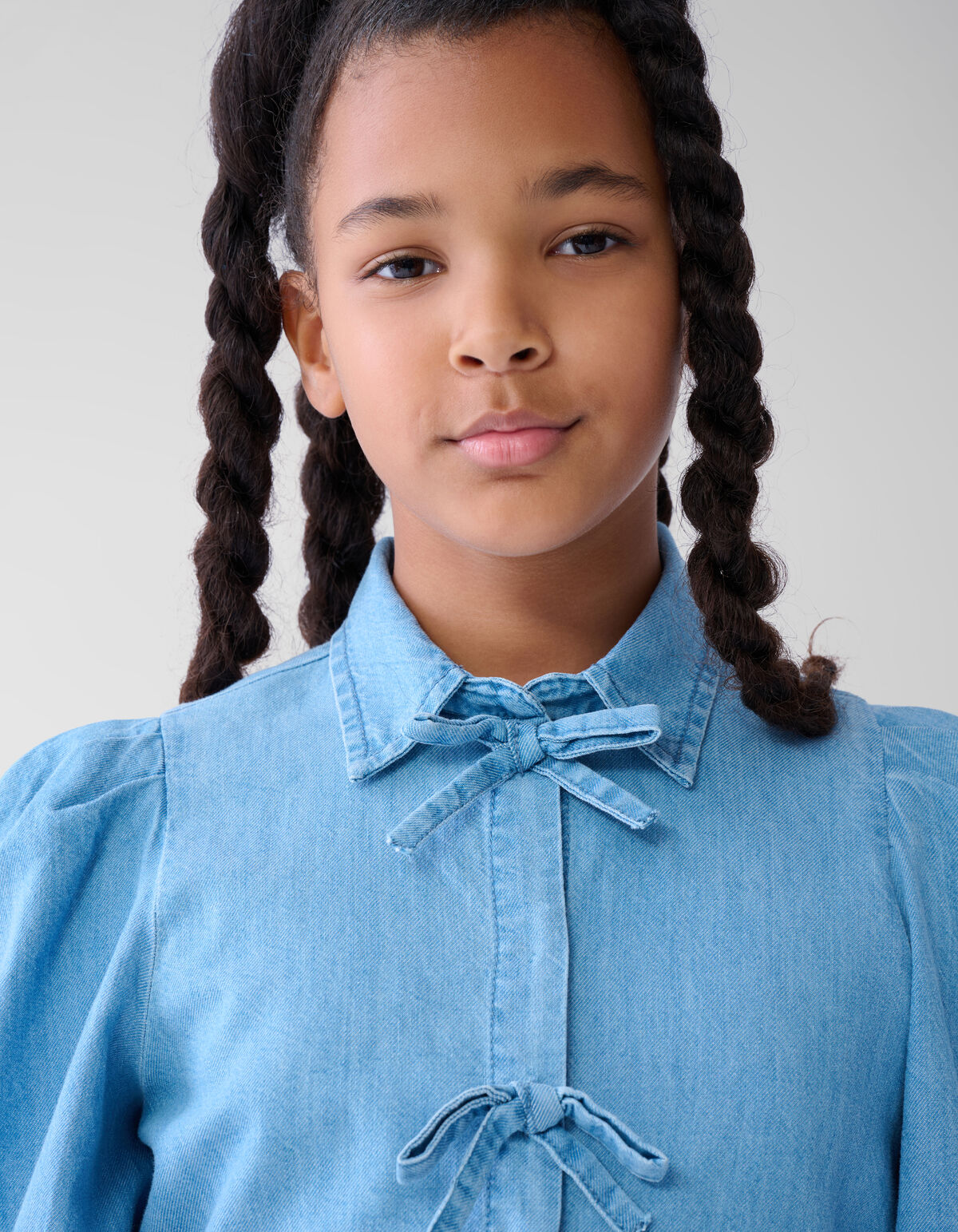 Denim-Schleifenbluse Blau SHOEBY GIRLS