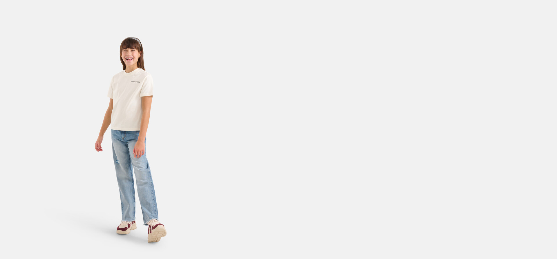 Destroyed Straight Leg Jeans Bleached SHOEBY GIRLS