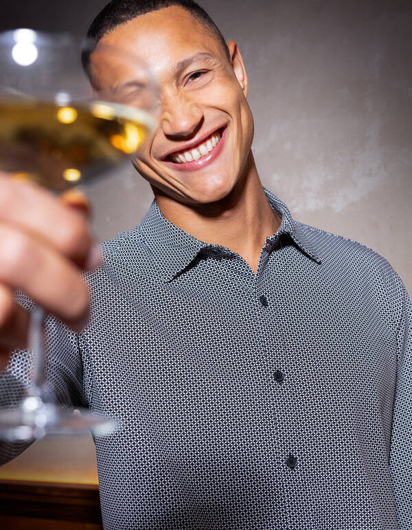 Bedrucktes Logo-Hemd, gebrochenes Weiß SHOEBY MEN