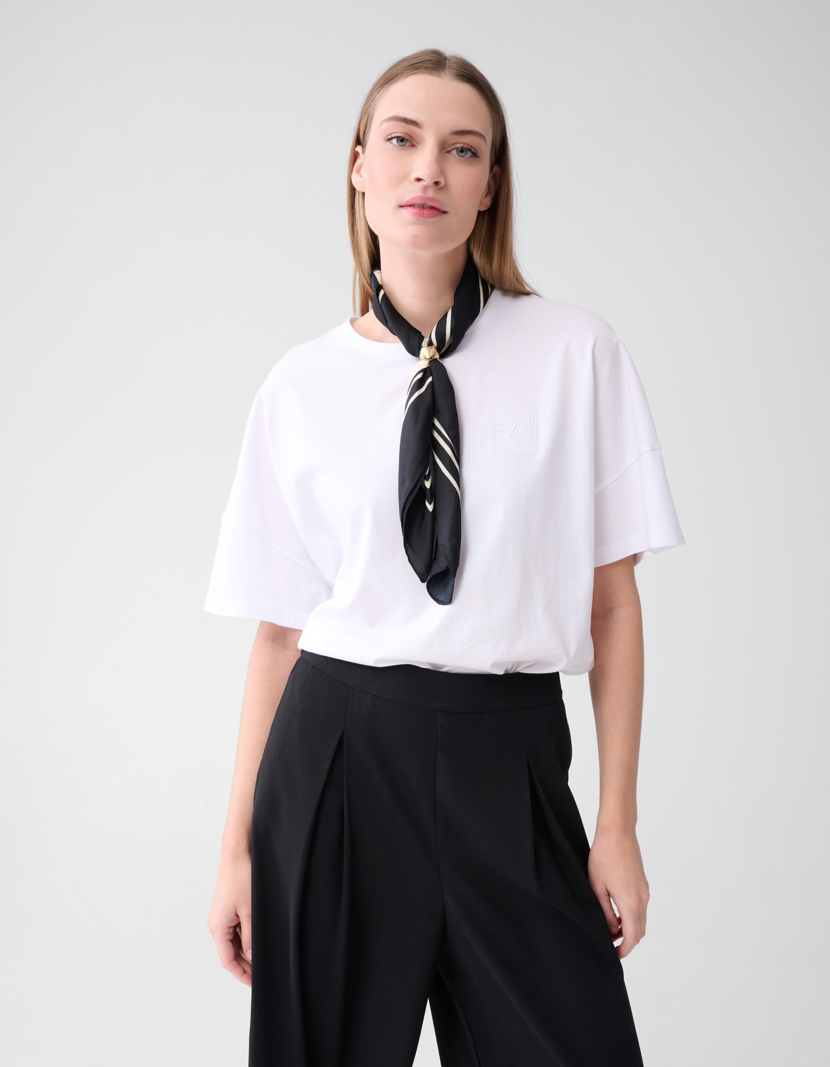 Bedruckter Schal Schwarz/Weiß By Lonneke SHOEBY ACCESSOIRES