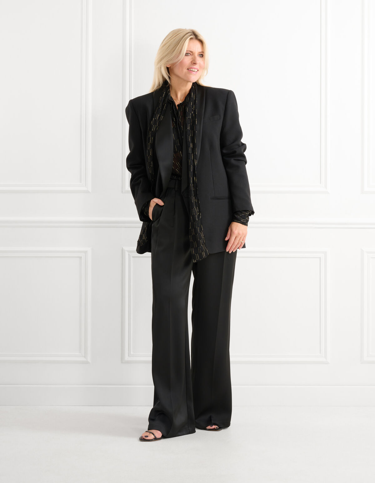 Smoking Blazer Schwarz von Lonneke SHOEBY WOMEN