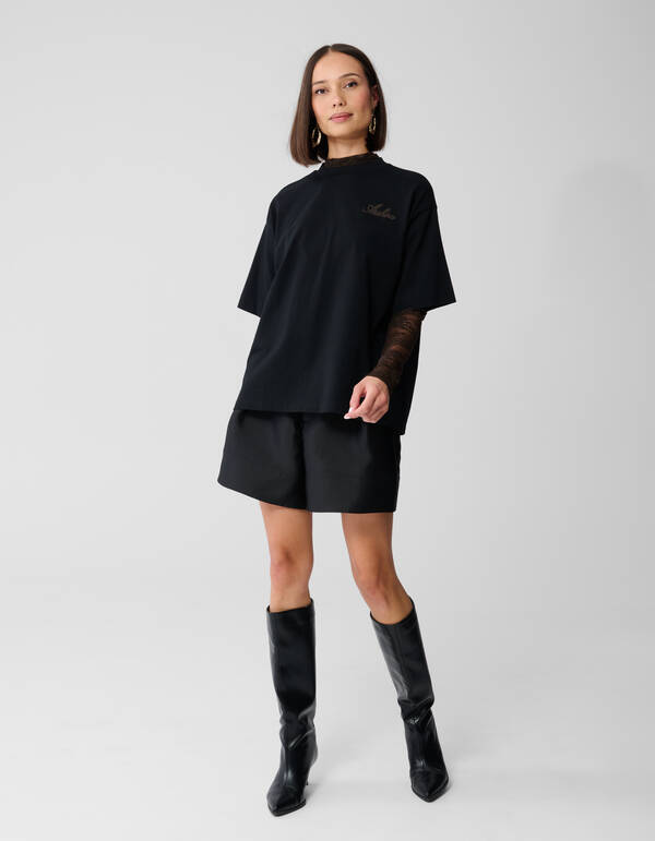 T-Shirt mit Herz-Motiv auf der R&uuml;ckseite, Schwarz SHOEBY WOMEN